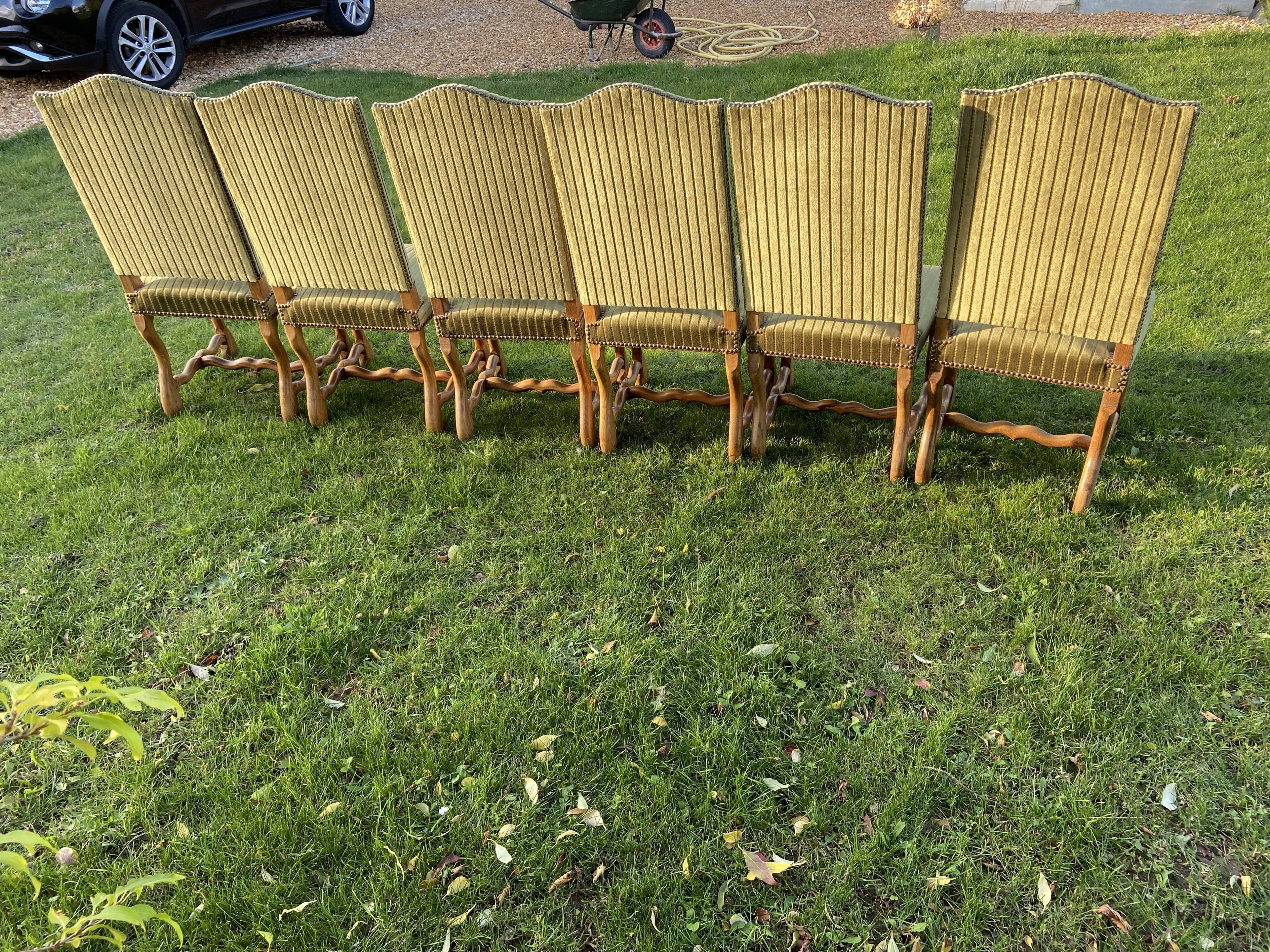 6 chairs
