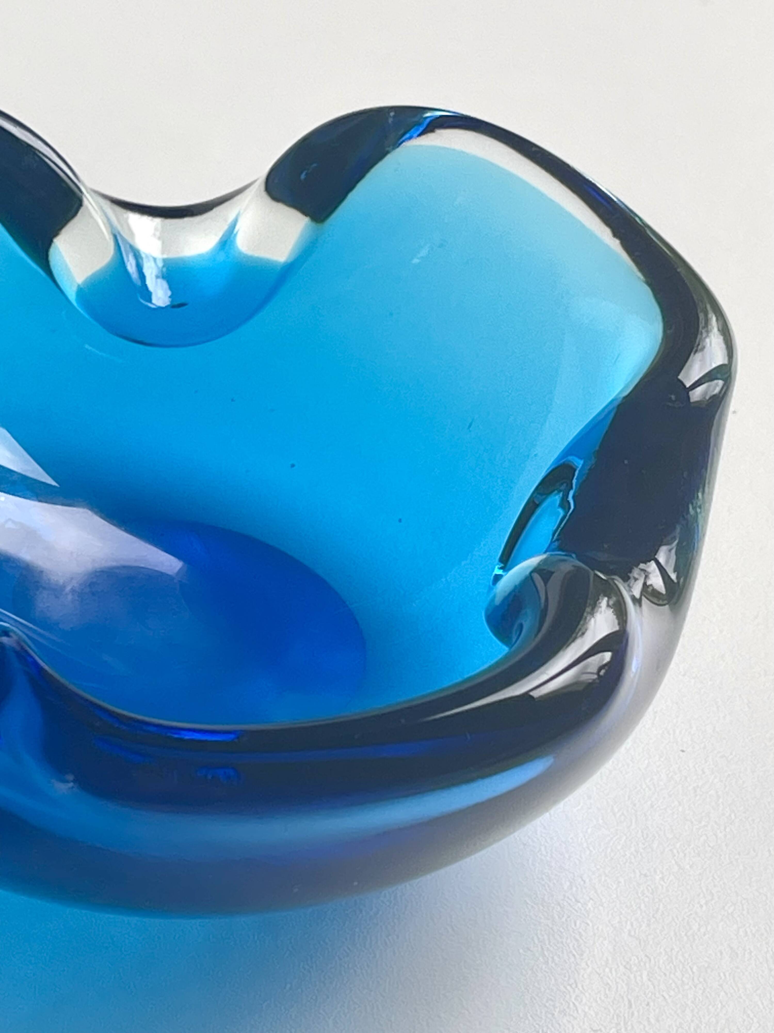 Murano Sommerso blue vide-poche 1970.