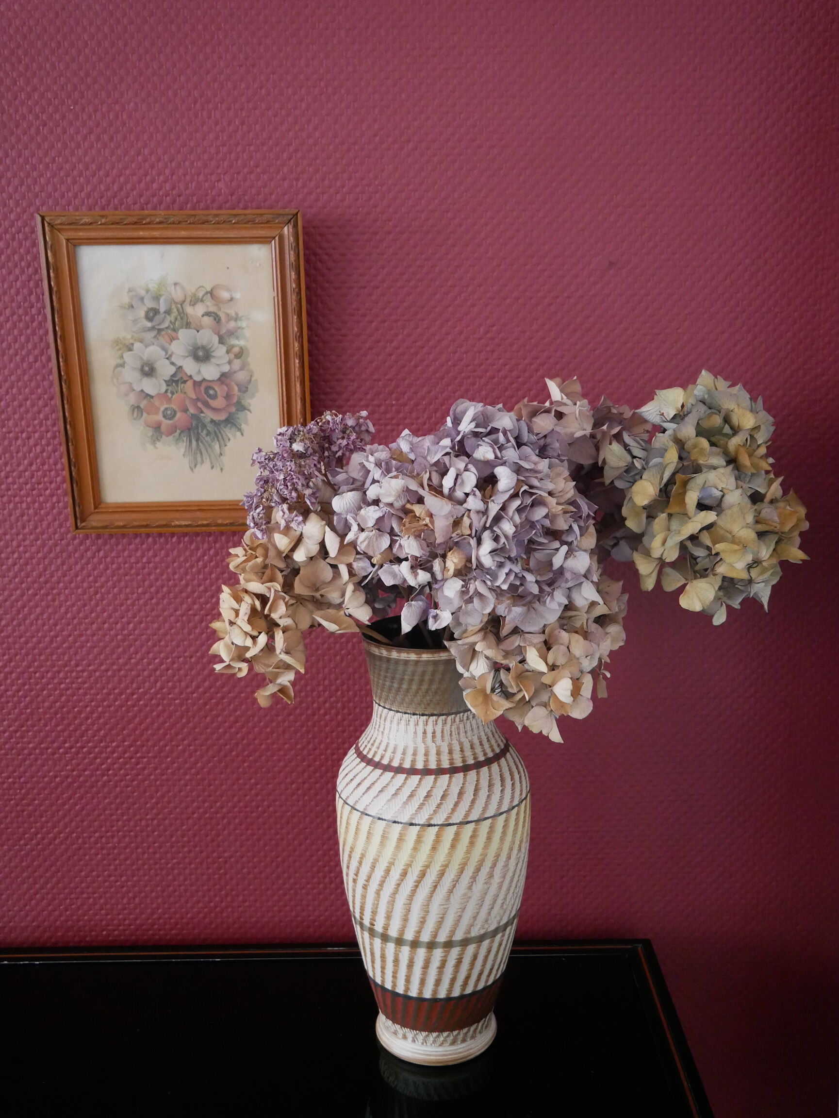 Tall vase Dumler and Breiden, Germany 118 35