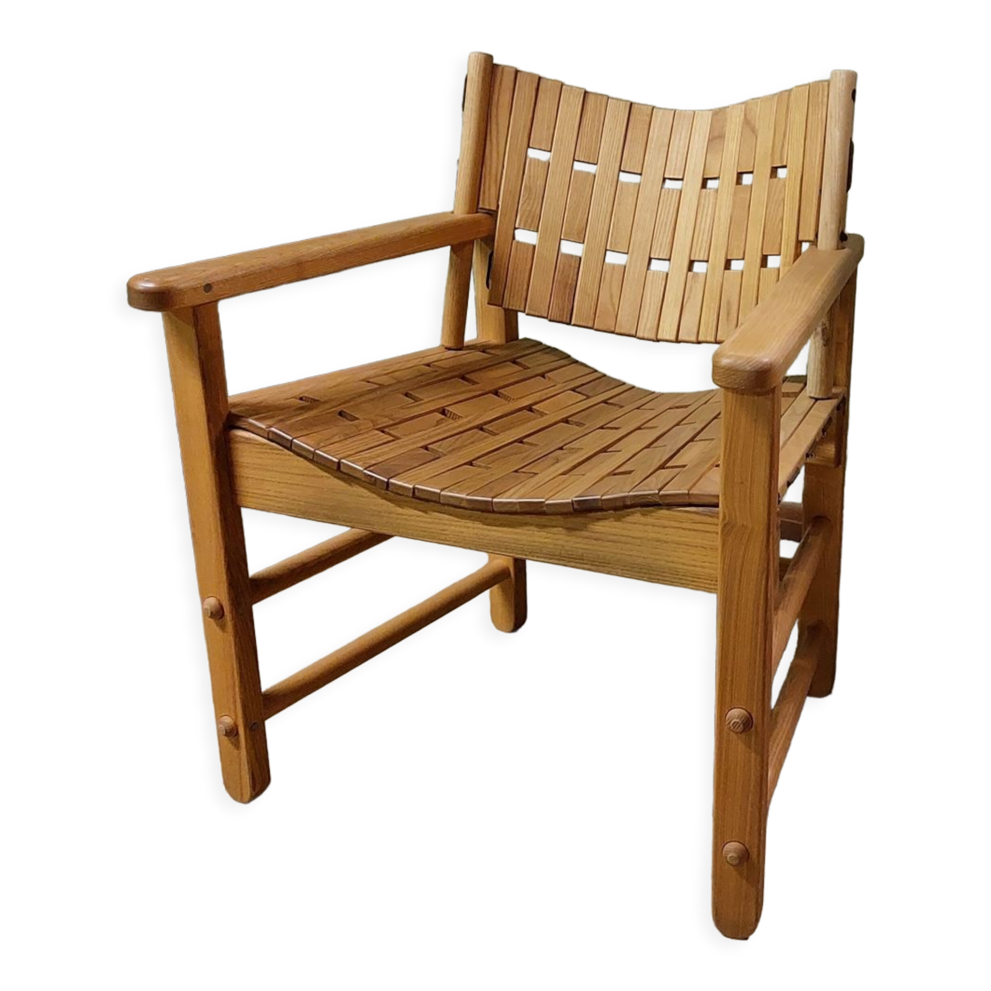 Fan armchair in Scandinavian style locust