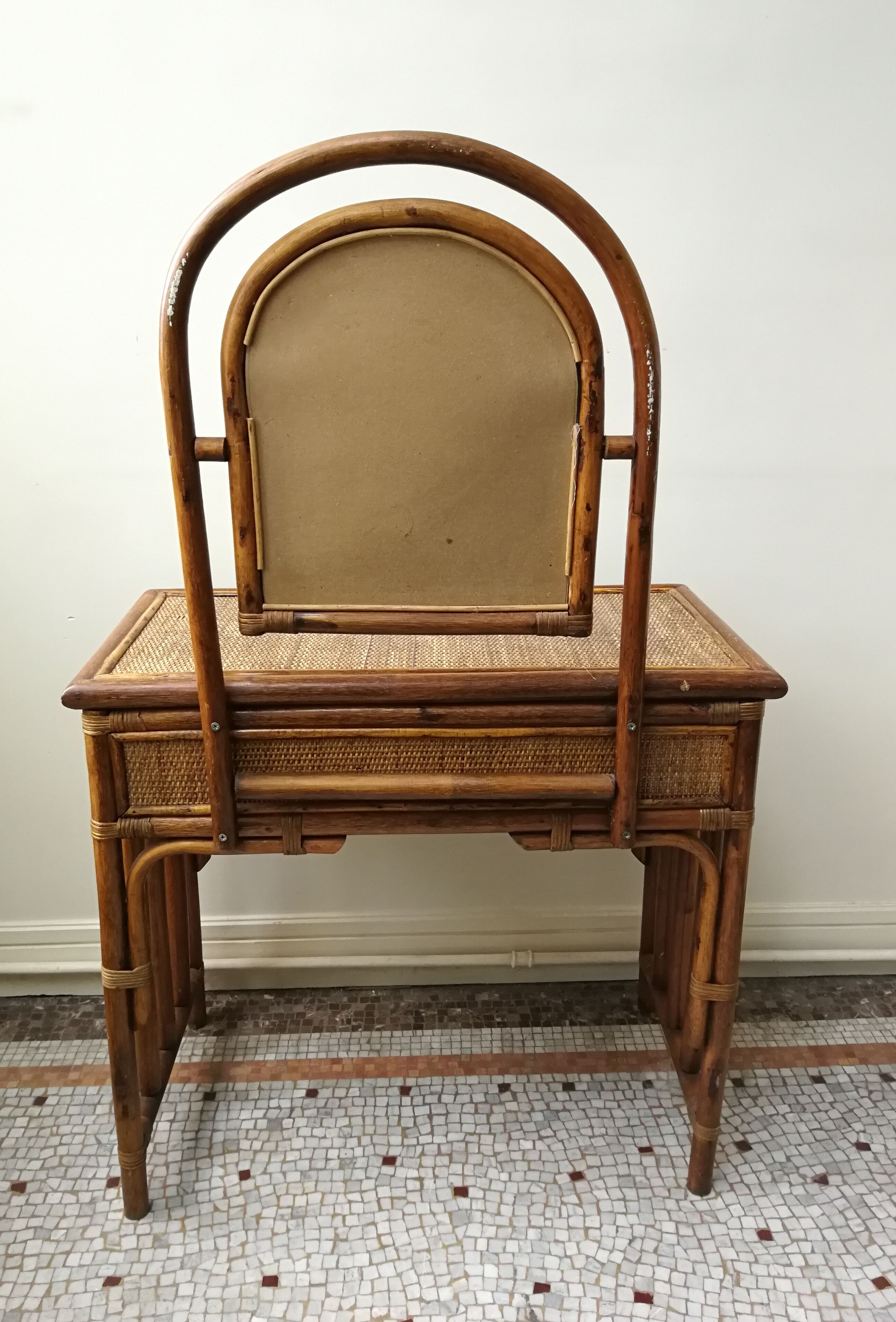 Rattan dressing table