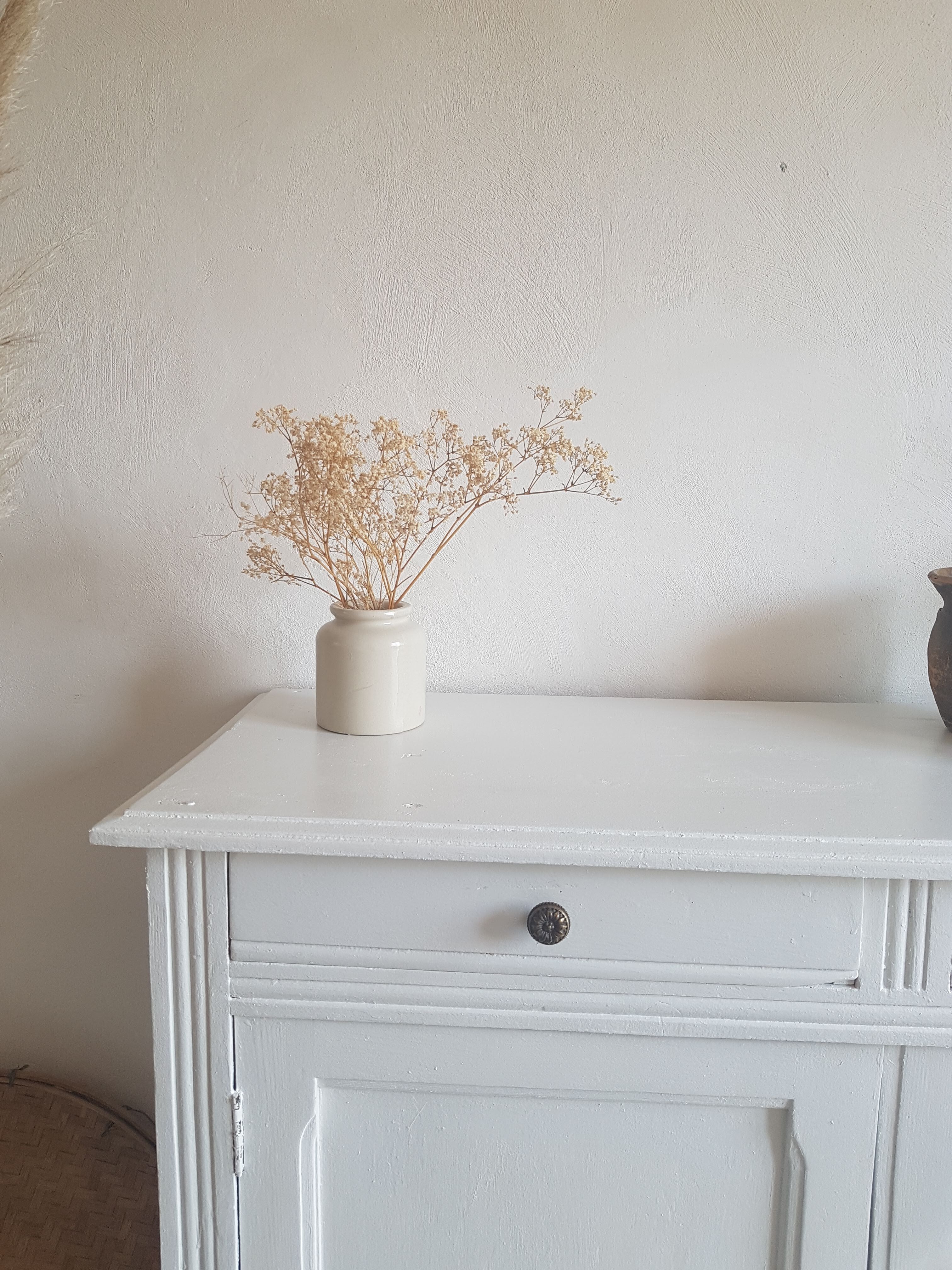 Old white Parisian buffet