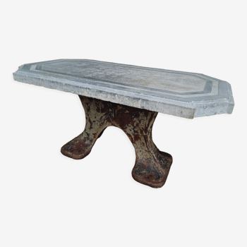 Table antique table autel table pierre bleue sur pied en fonte