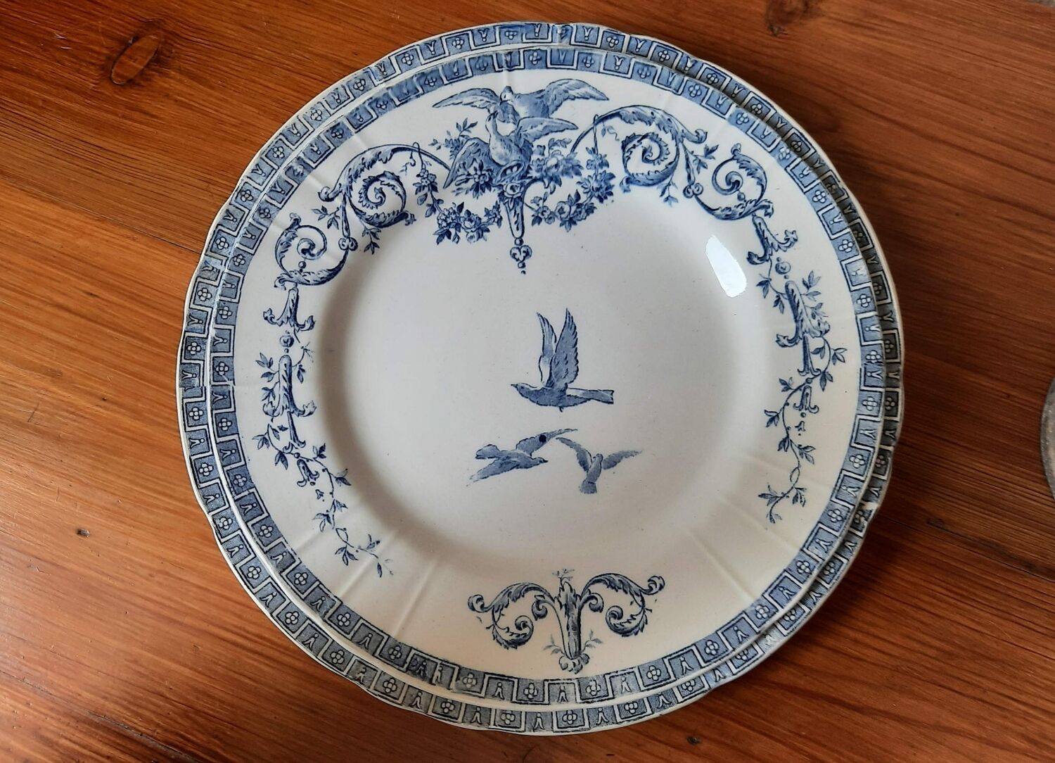 Plate gien marie Antoinette