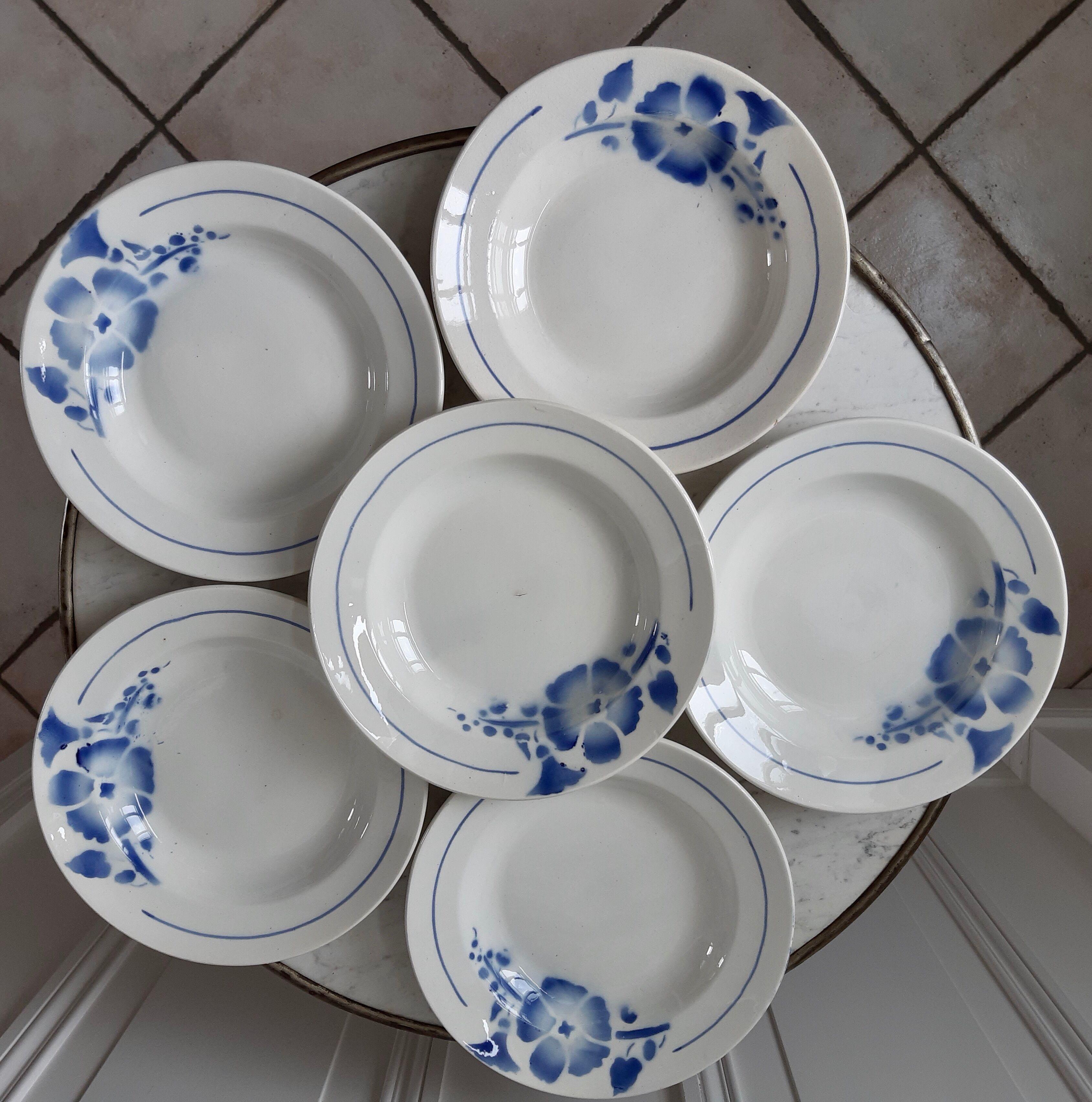 Lot de 6 assiettes creuses anciennes