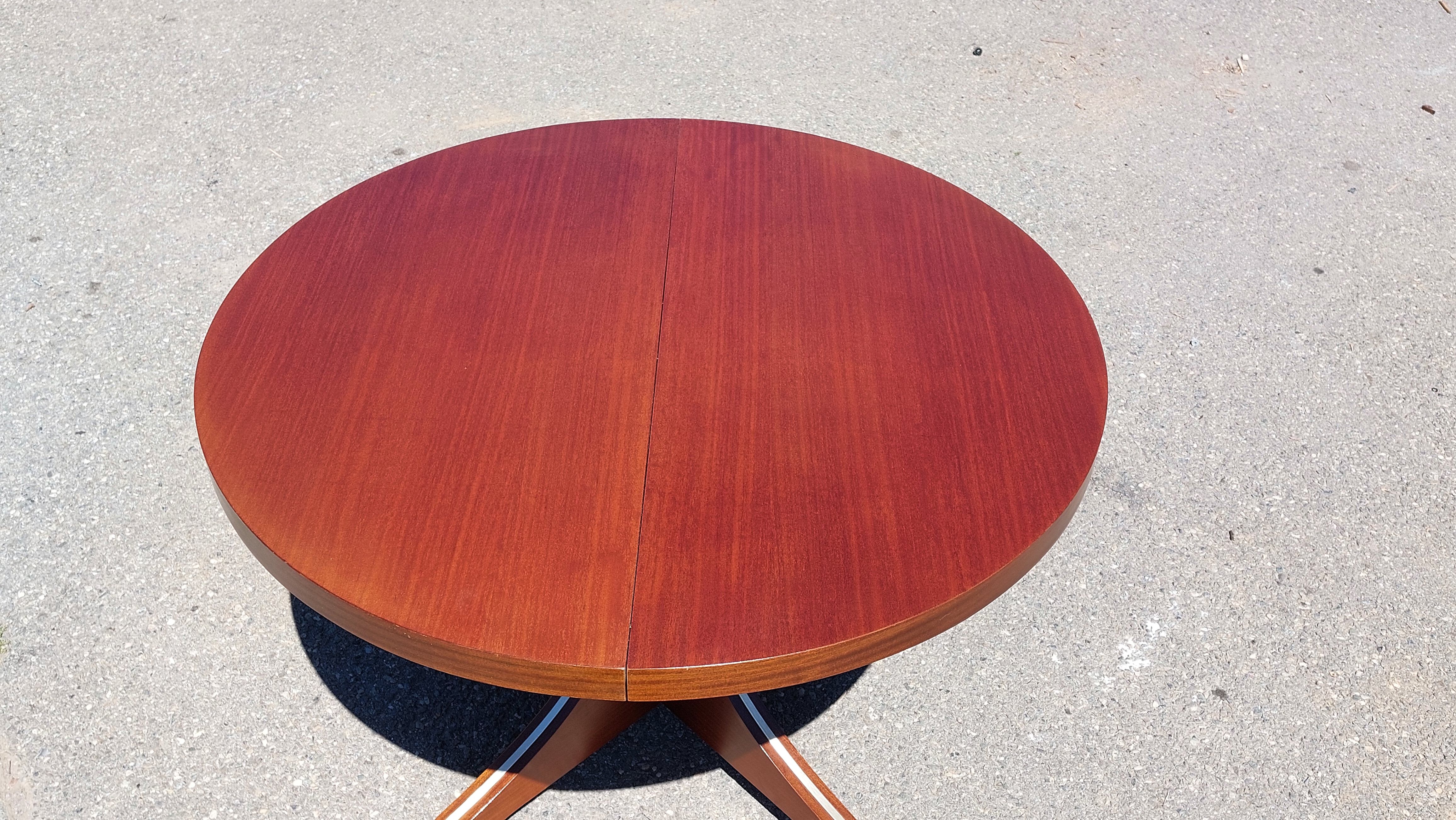 Vintage Scandinavian extendable dining table - 1960s