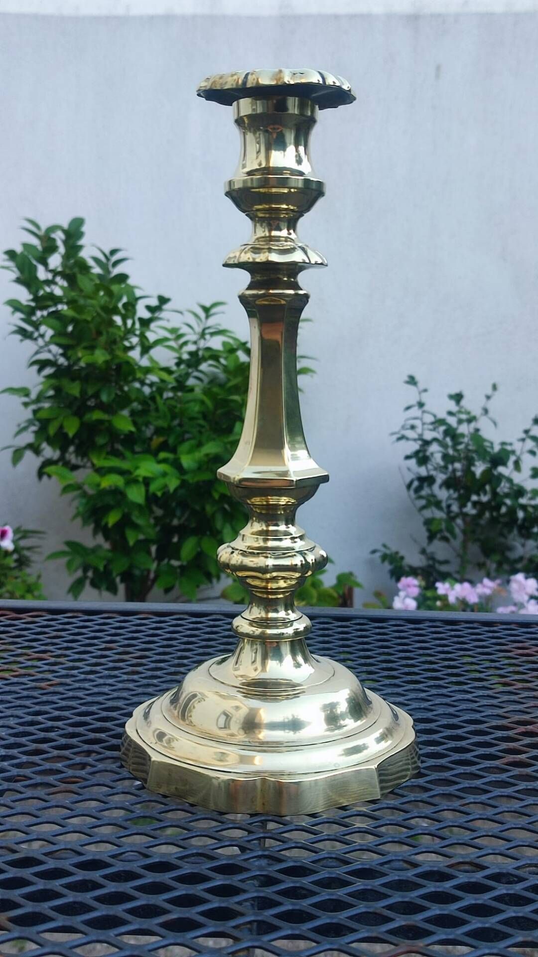 Magnificent pair of golden candlesticks