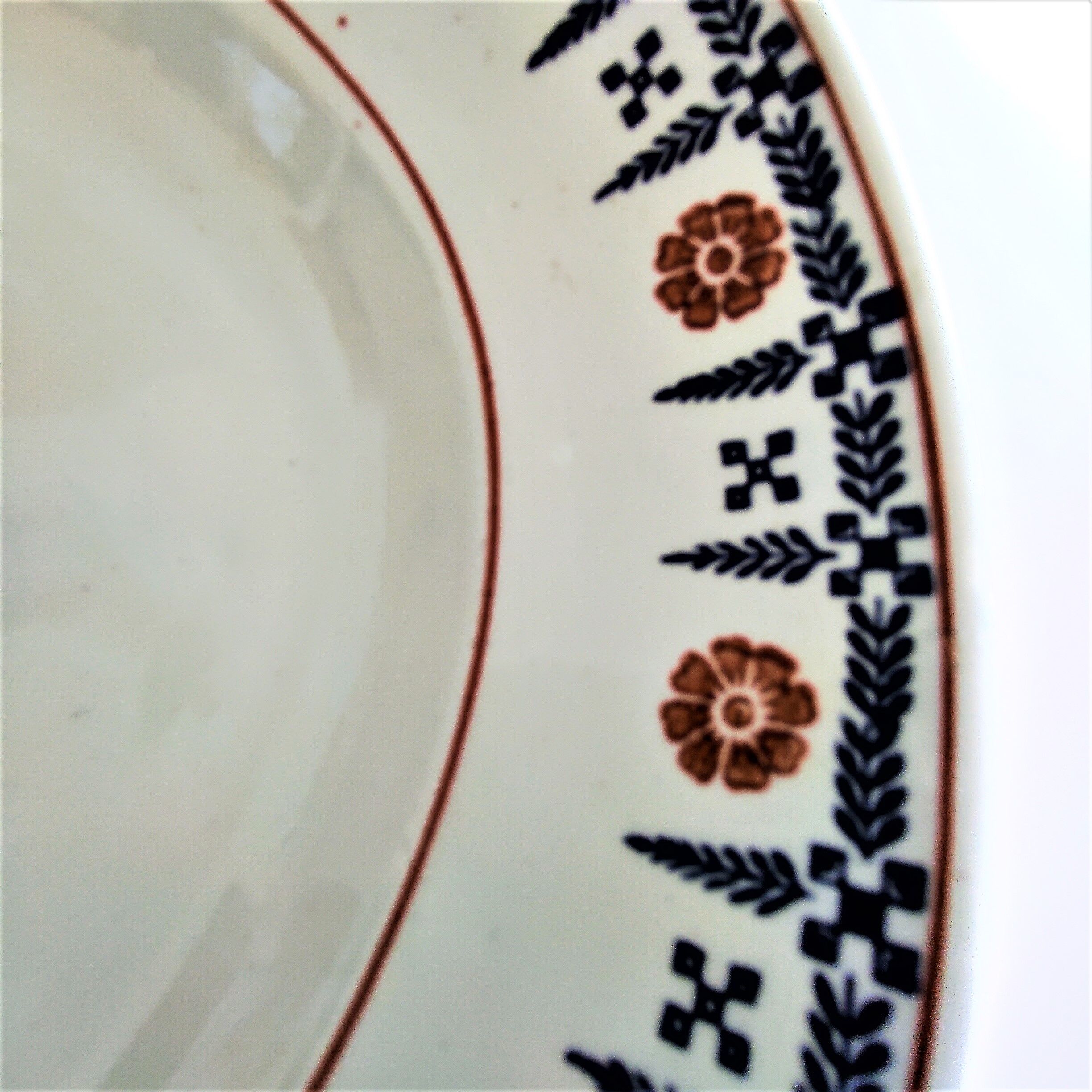 Oval dish st amandinoise st amand