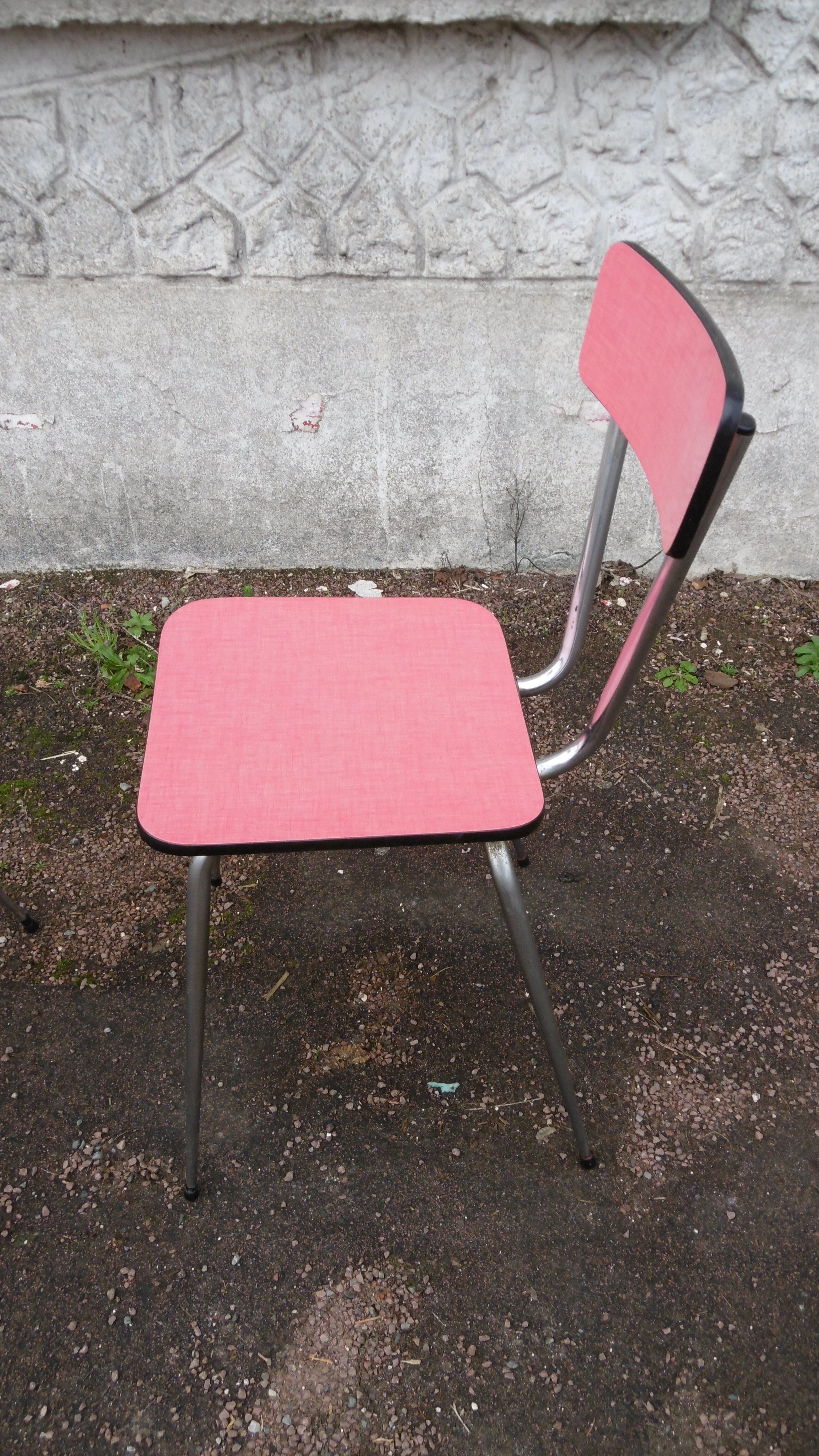 Set of 2 chairs in formica Red