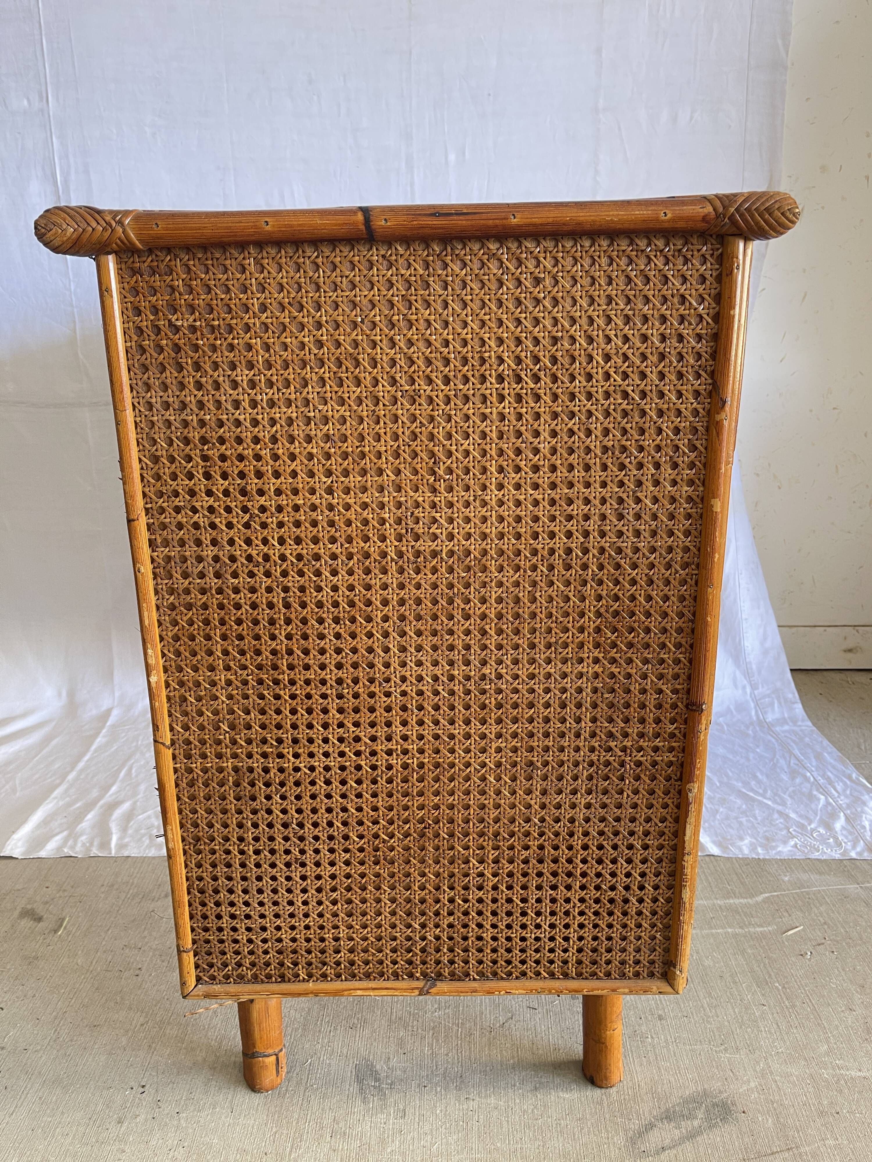 Commode  vintage en rotin et cannage