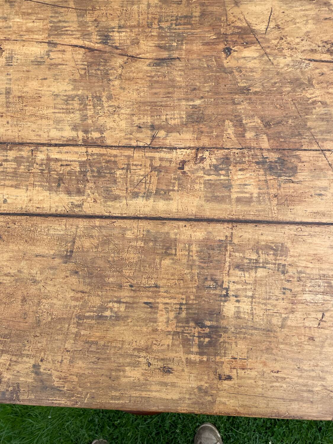 Old farmhouse table for 4-6 people