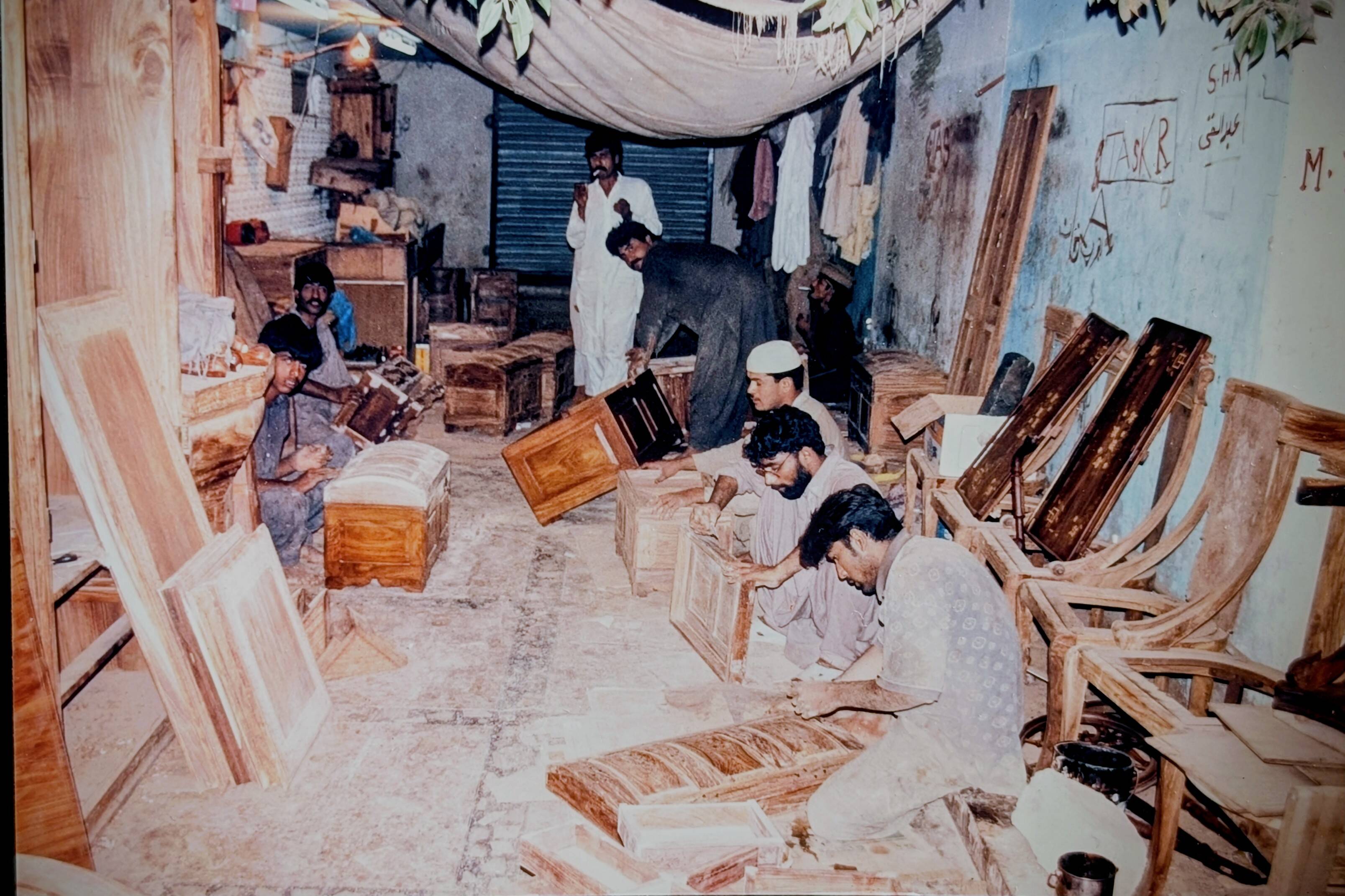 Handcrafted wooden chest with carvings – Pakistan, 1990s