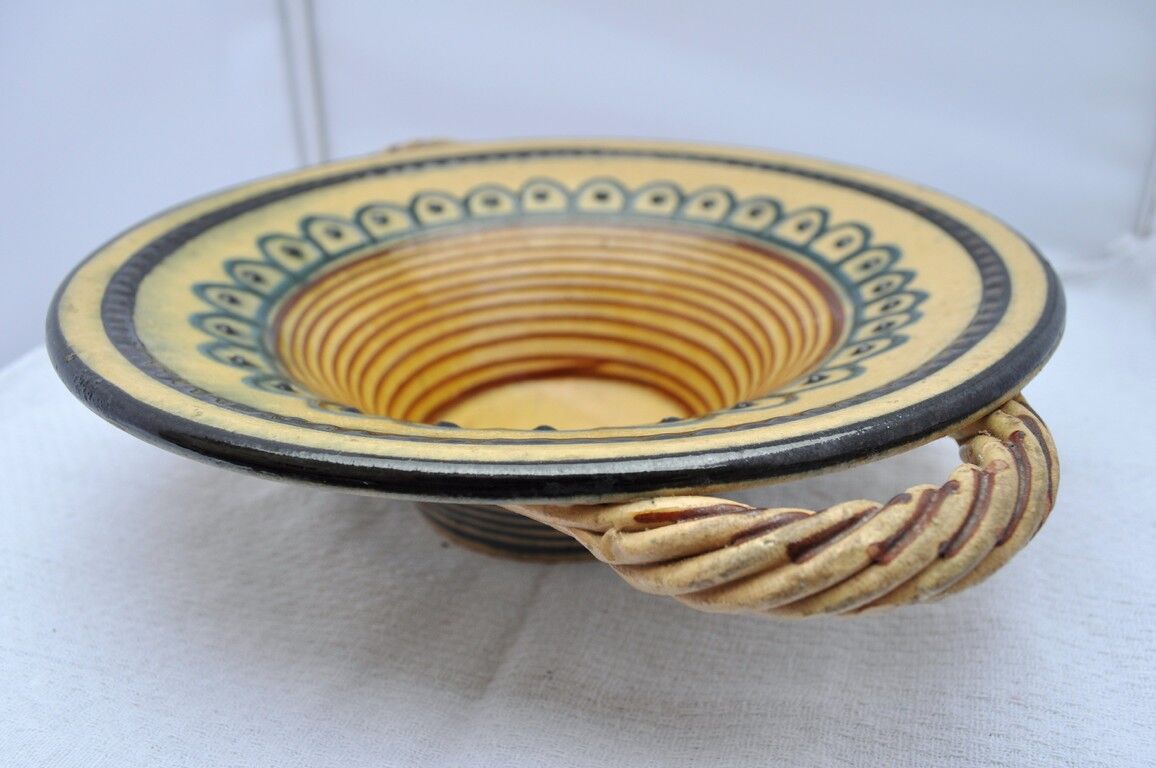 Saucecoupe a anses Vallauris annee 50's