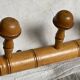 Wall-mounted coat rack with 5 turned wooden hooks
