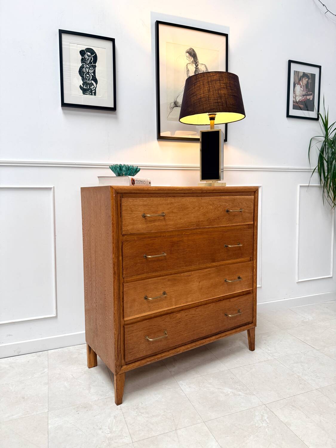 Vintage 1950s chest of drawers