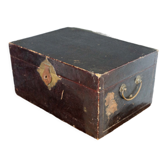 Trunk lacquer chest china xxth brass handles