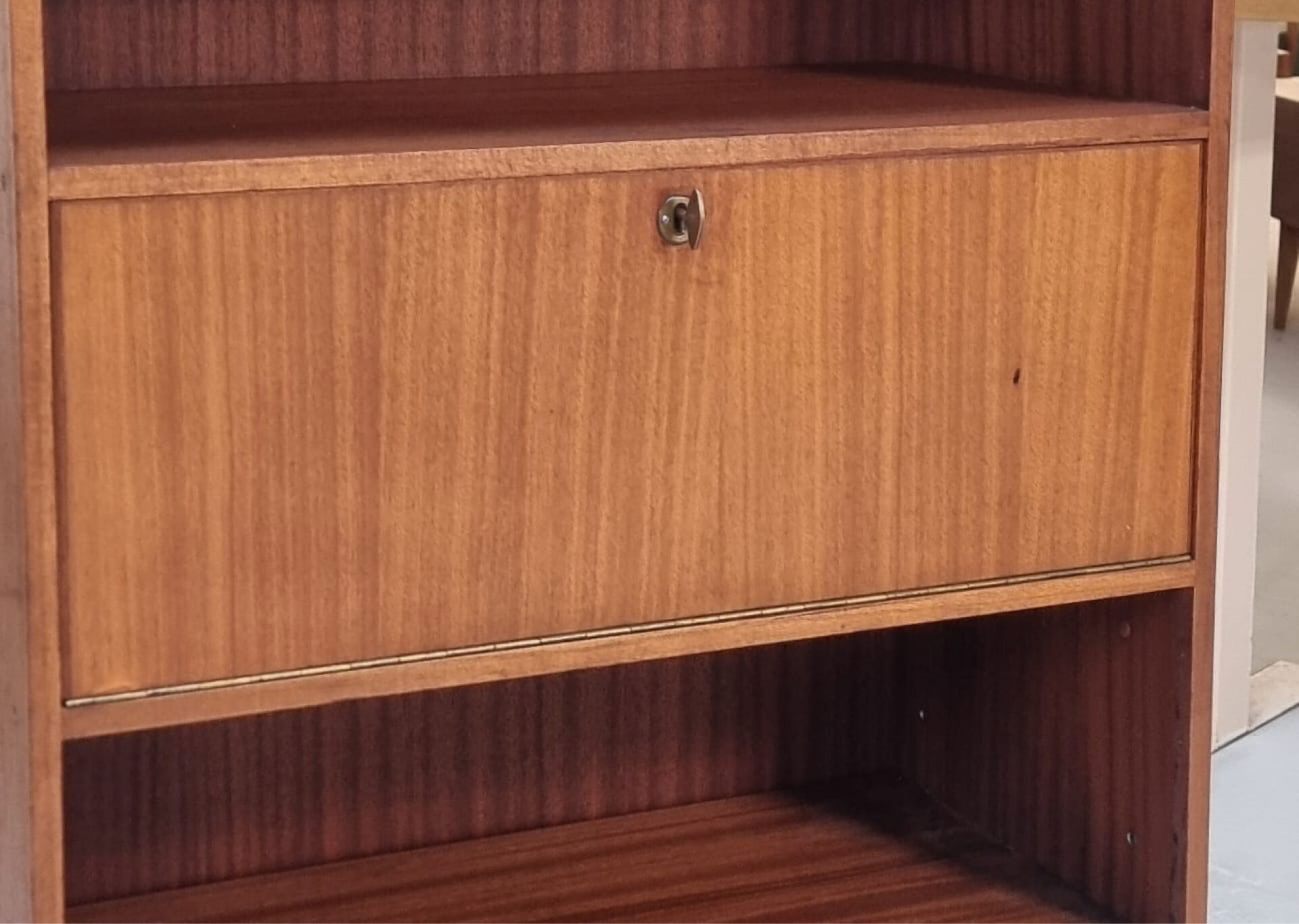 Mid-century highboard