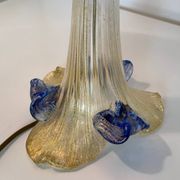 Set of 2 vintage romantic Venetian Italian table lamps in Murano glass.