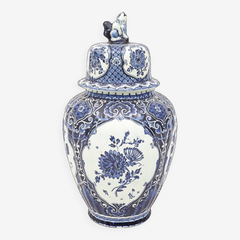 Delft earthenware vase