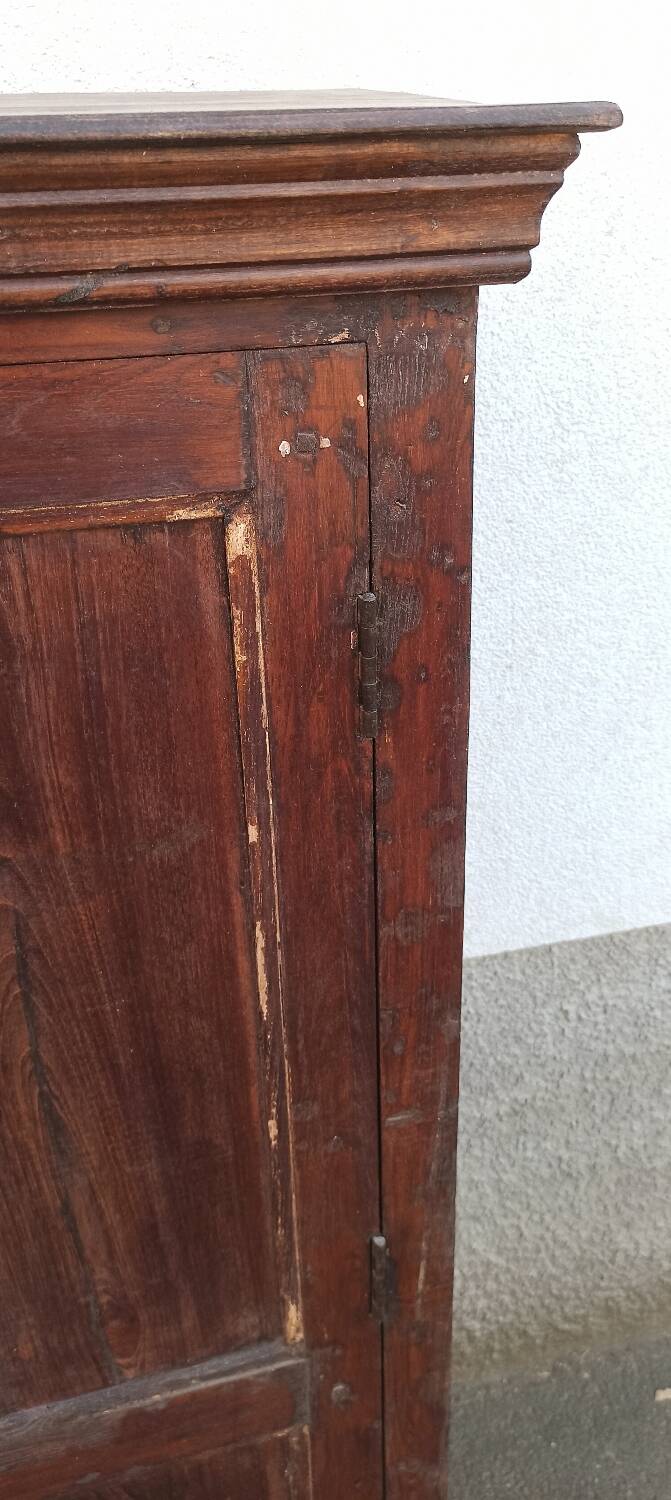 Armoire ancienne en bois