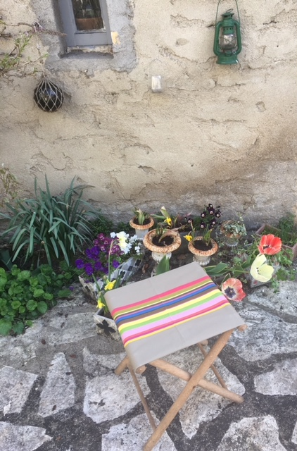 Folding vintage stool