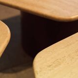 Trois tables basse Gigogne Travertin 1960