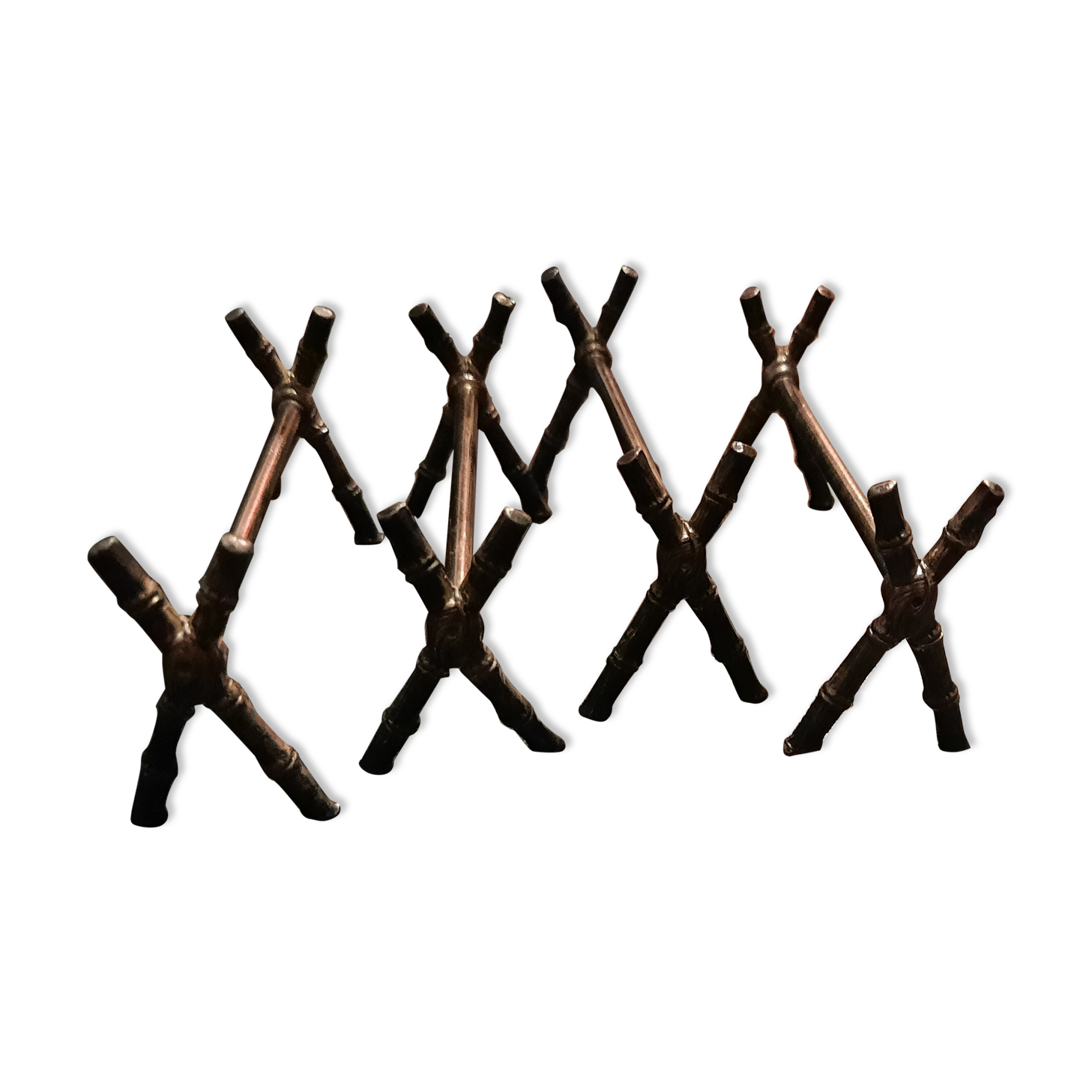 4 silver metal knife holders