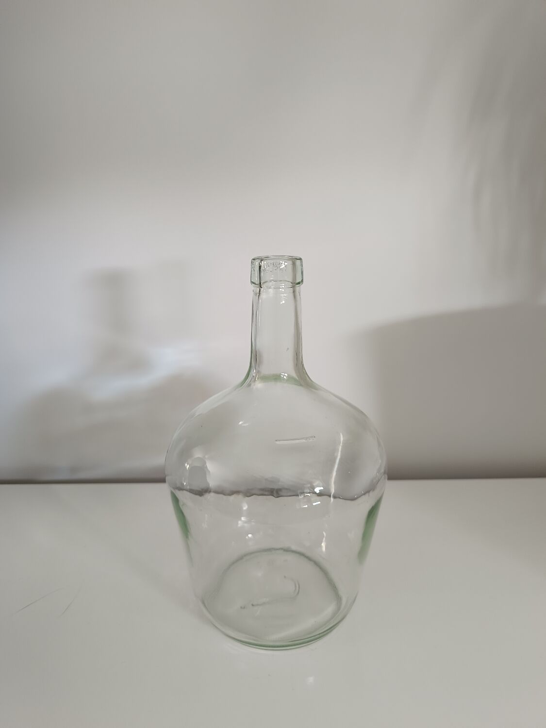 Little demijohn / transparent cylinder