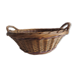 Round wicker basket
