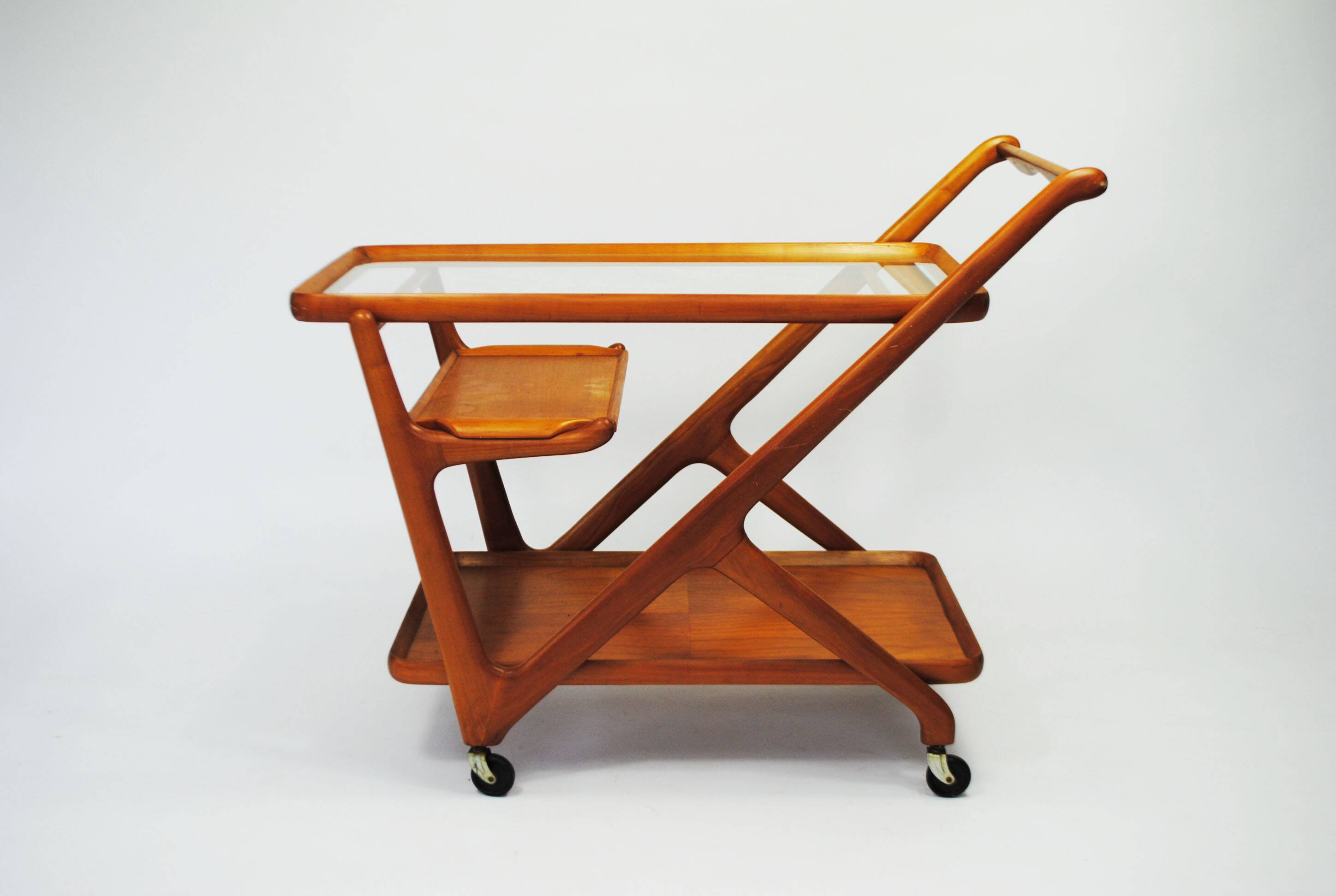 Cedar serving trolley, Italy 1950
