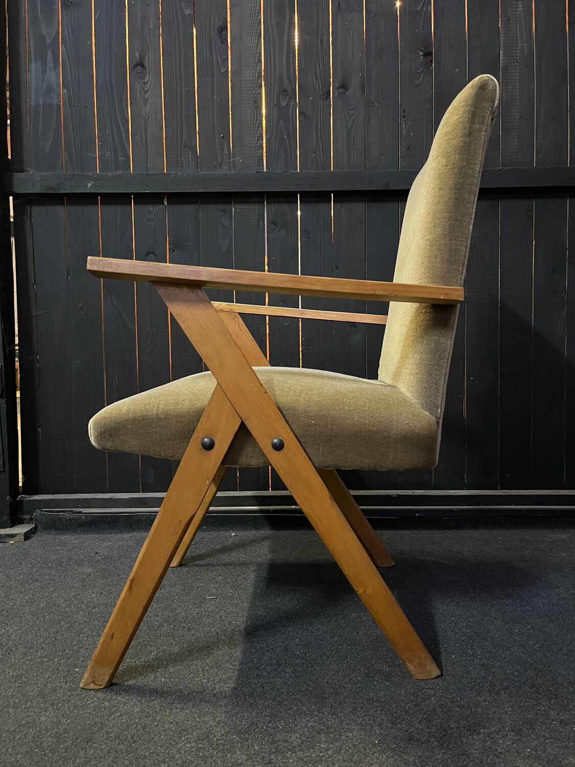 Pair of compass leg armchairs Velvet 1950