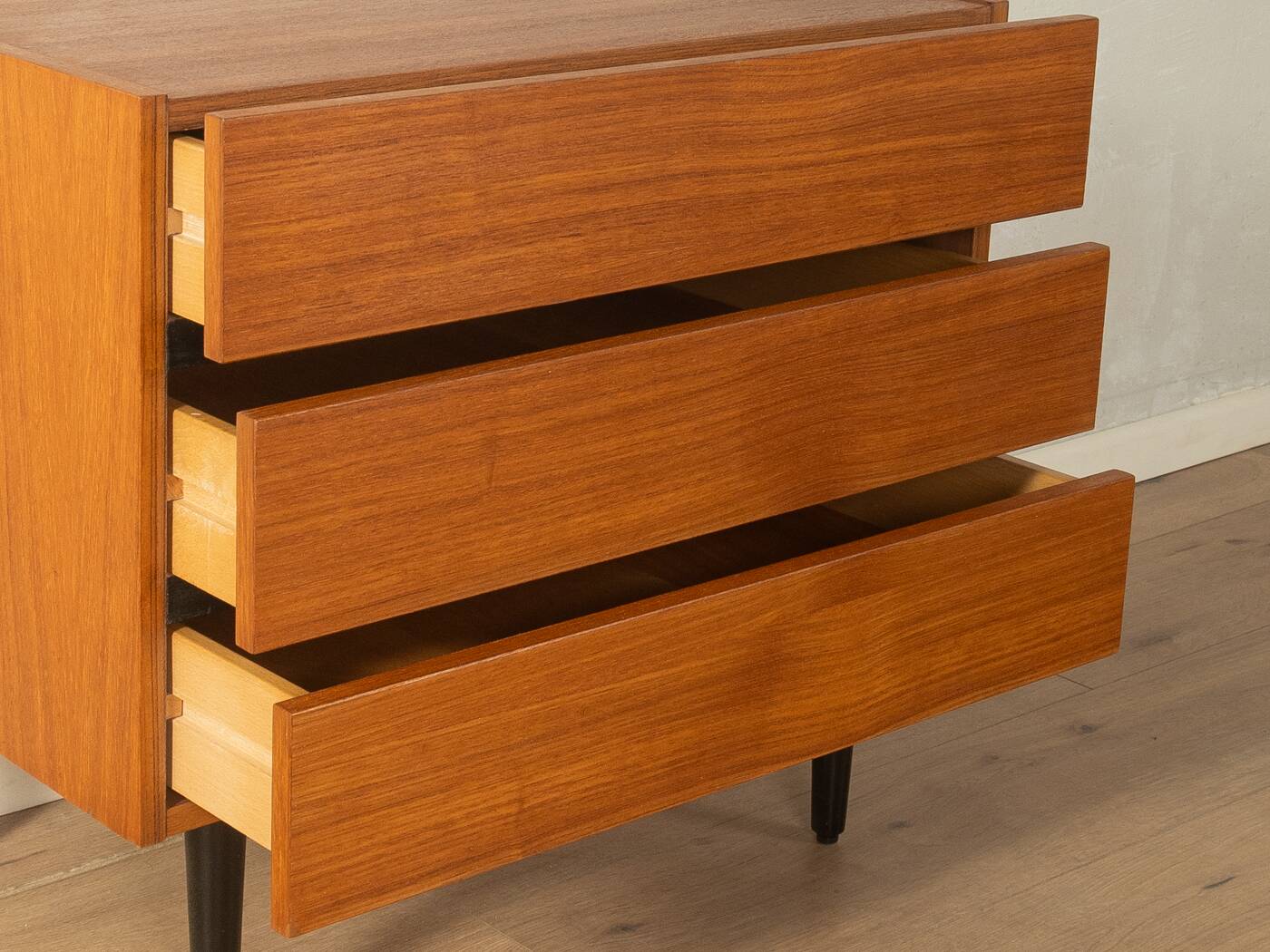 1960s chest of drawers