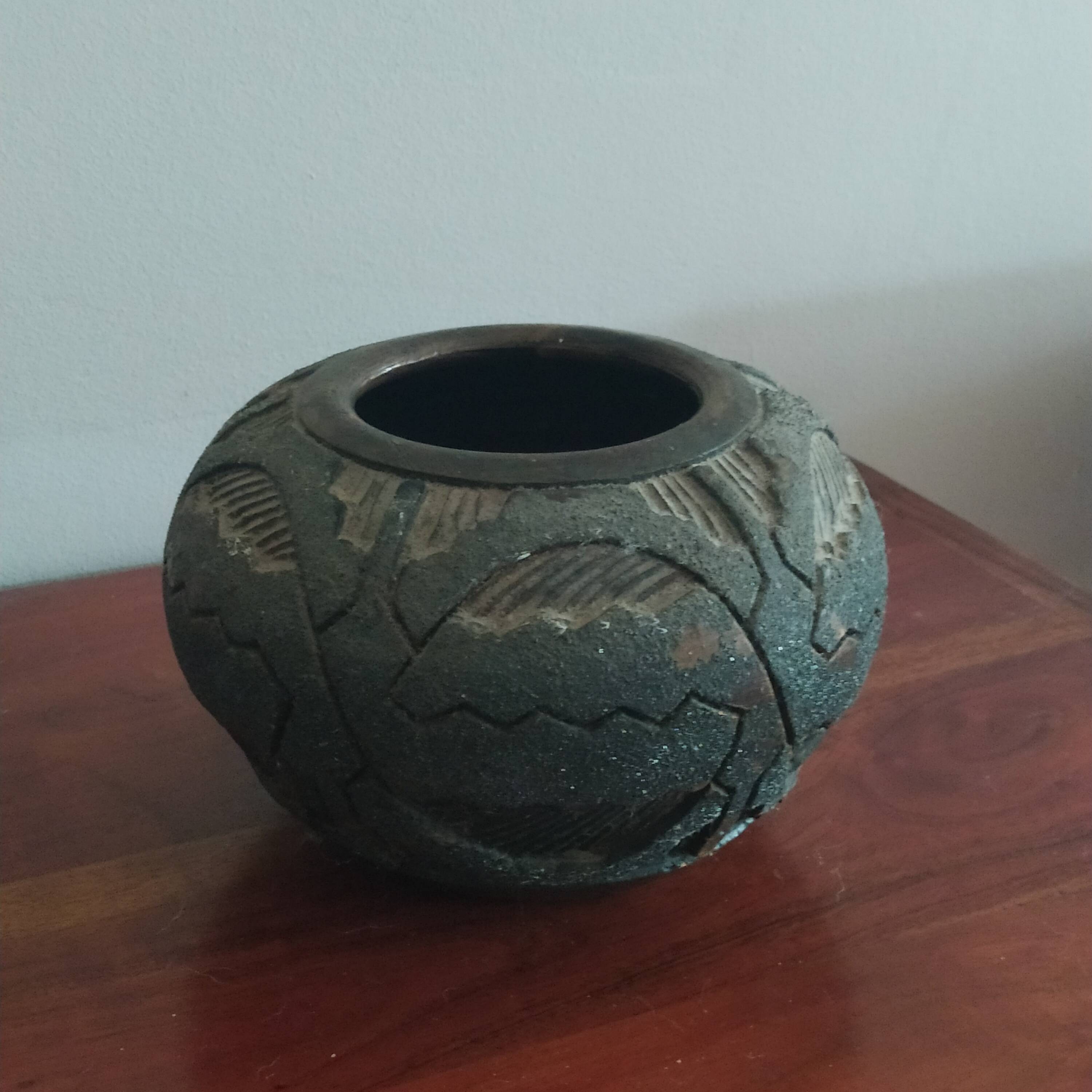 Brazilian pottery ball vase from Oyapock