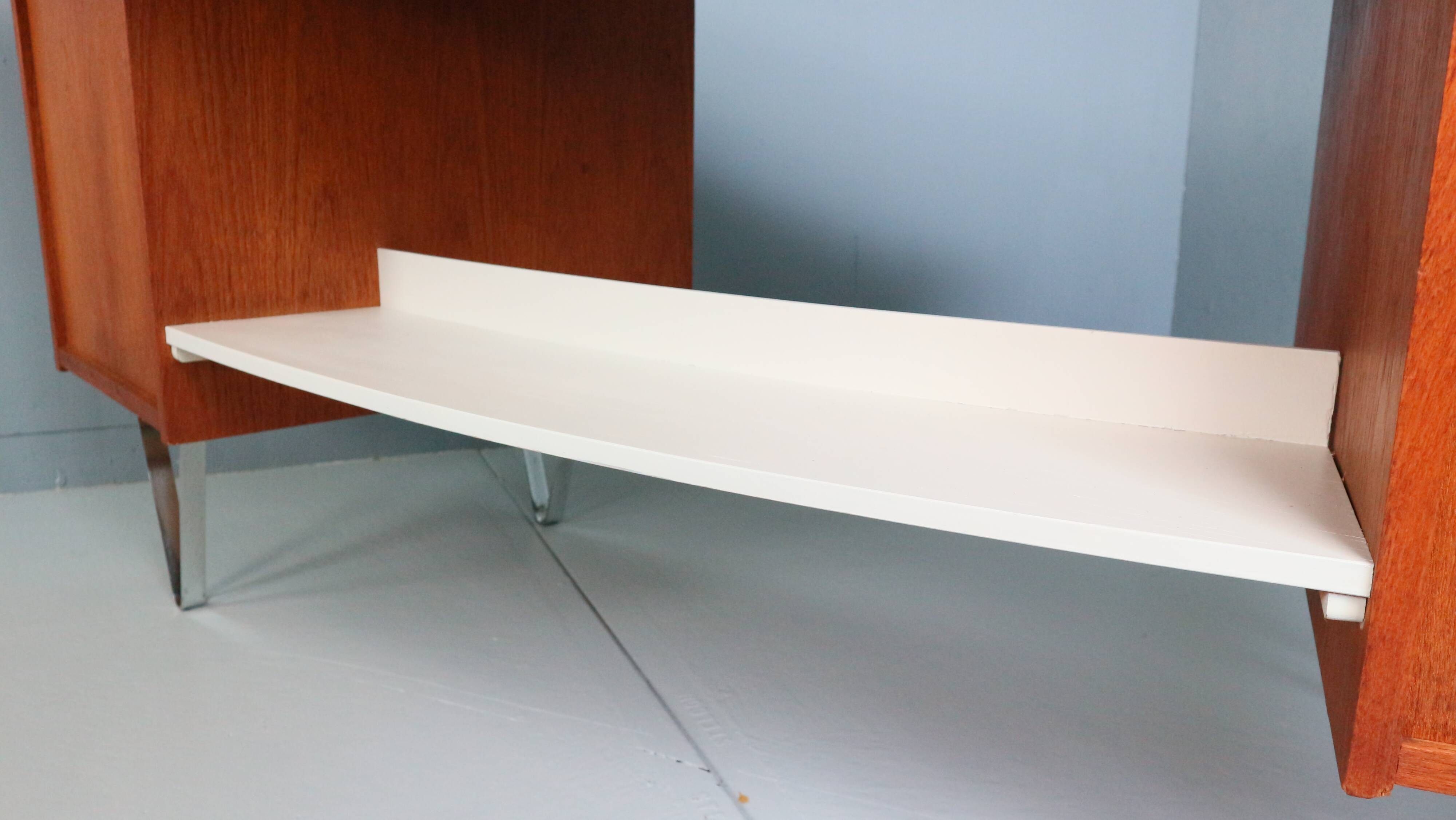 Cees Braakman Boomerang Desk with Triangle Legs for Pastoe, Dutch Design, 1950s