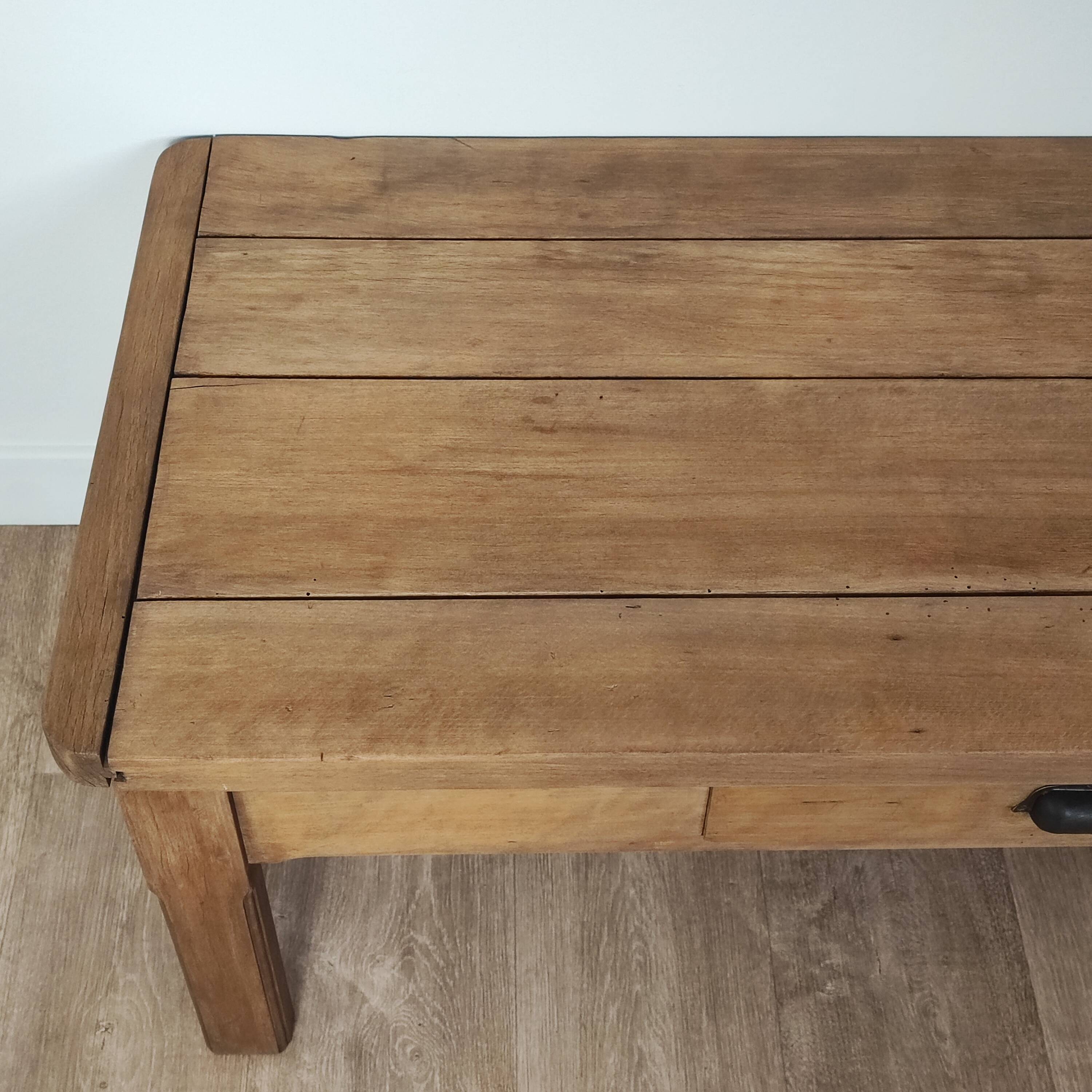 Table basse de ferme