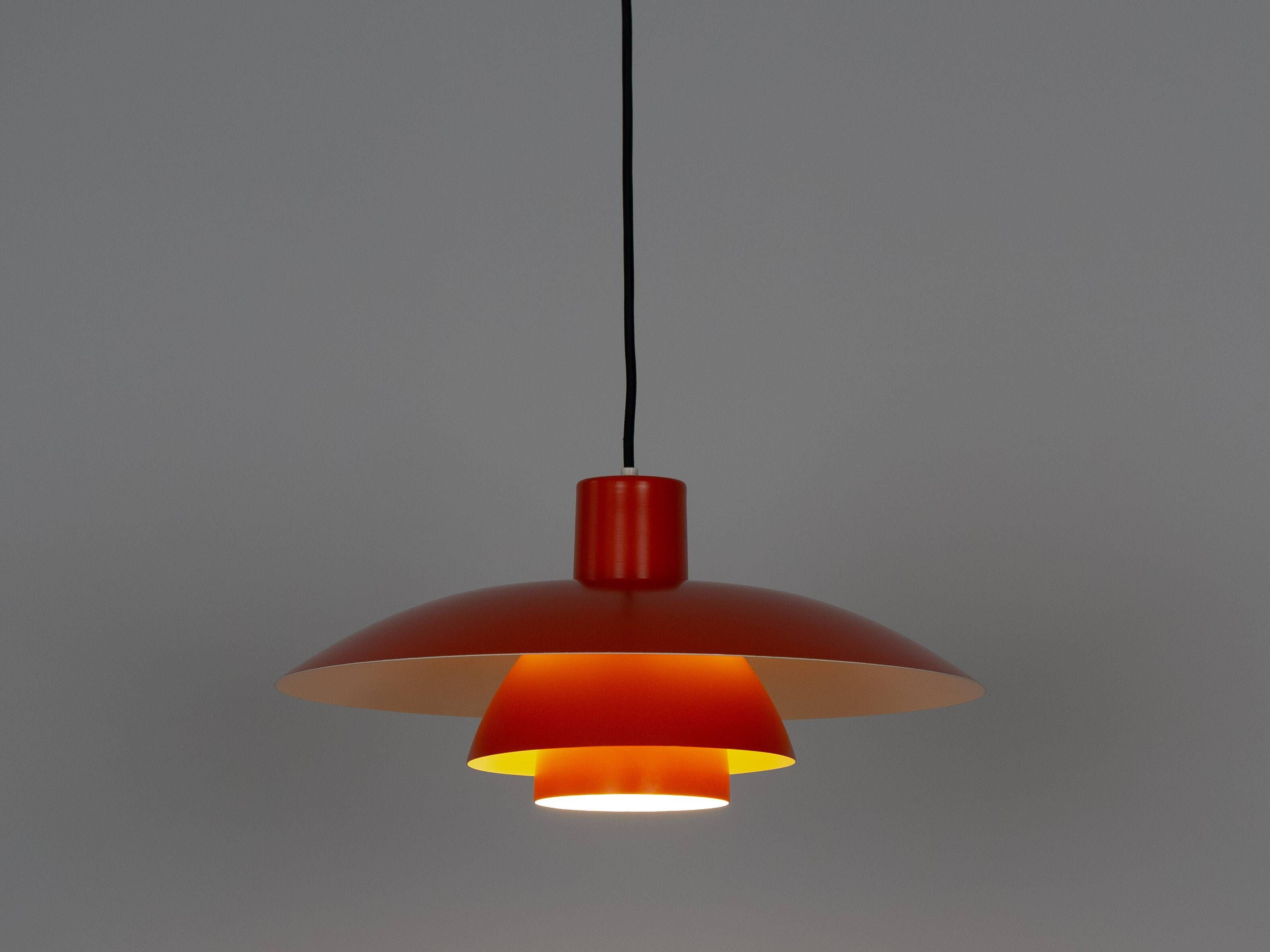 Danish vintage pendant lamp PH 4/3 by Poul Henningsen, Louis Poulsen, 1966