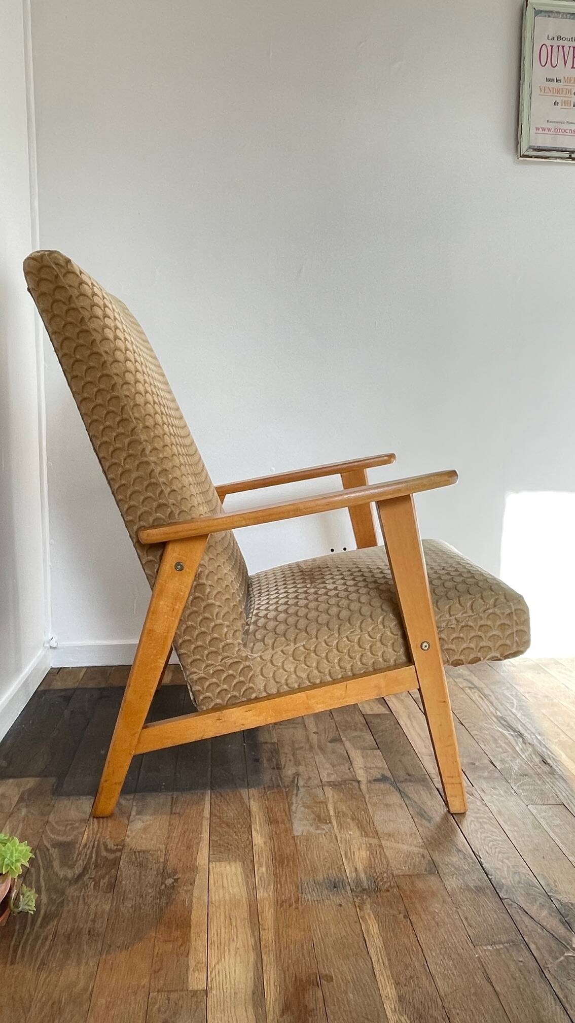 paire FAUTEUILS MANUCERE France Vintage