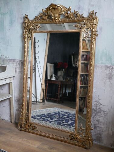 Miroir à parcloses et fronton 180x119cm
