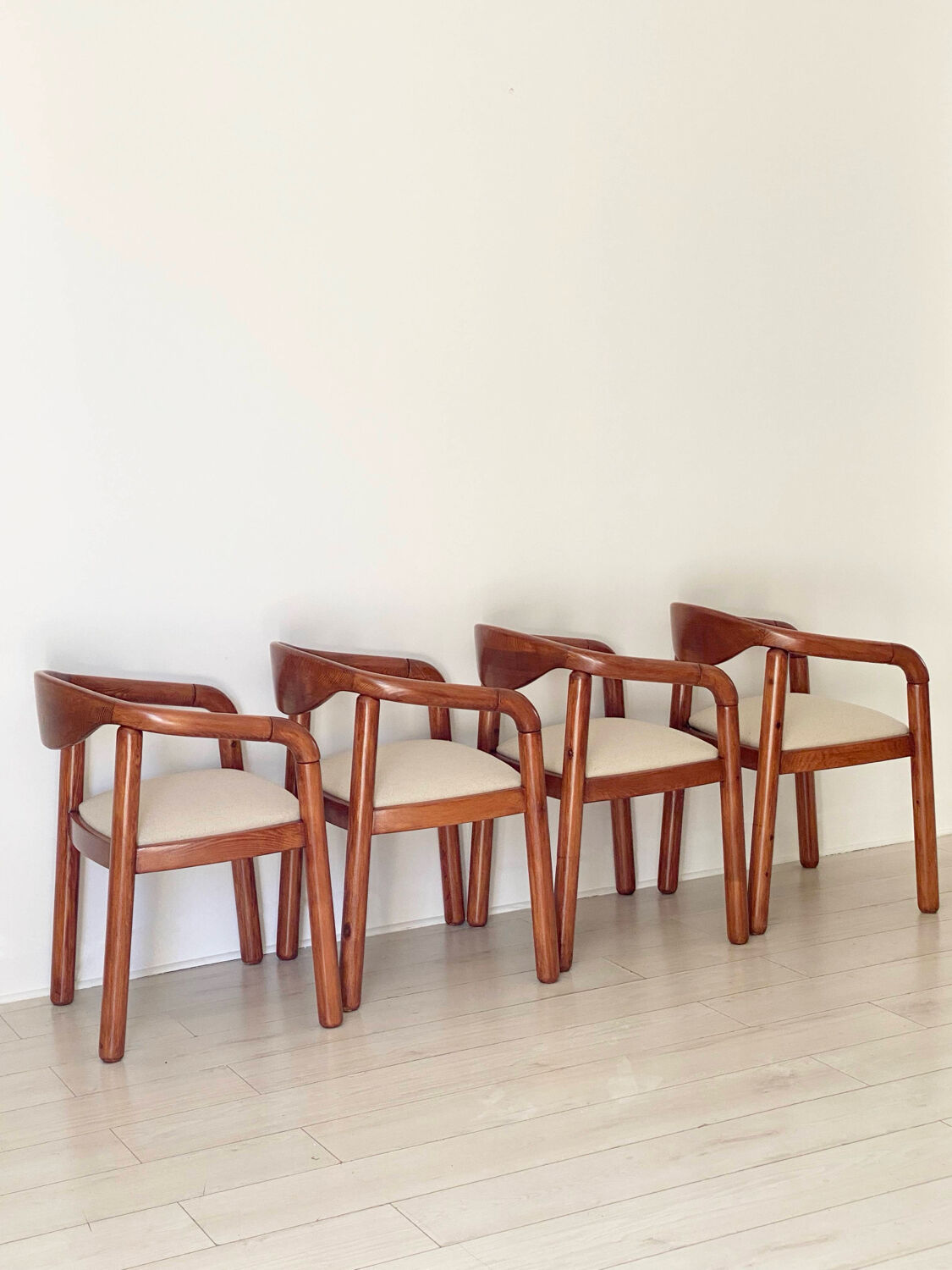 4 chairs Rainer Daumillier 1970