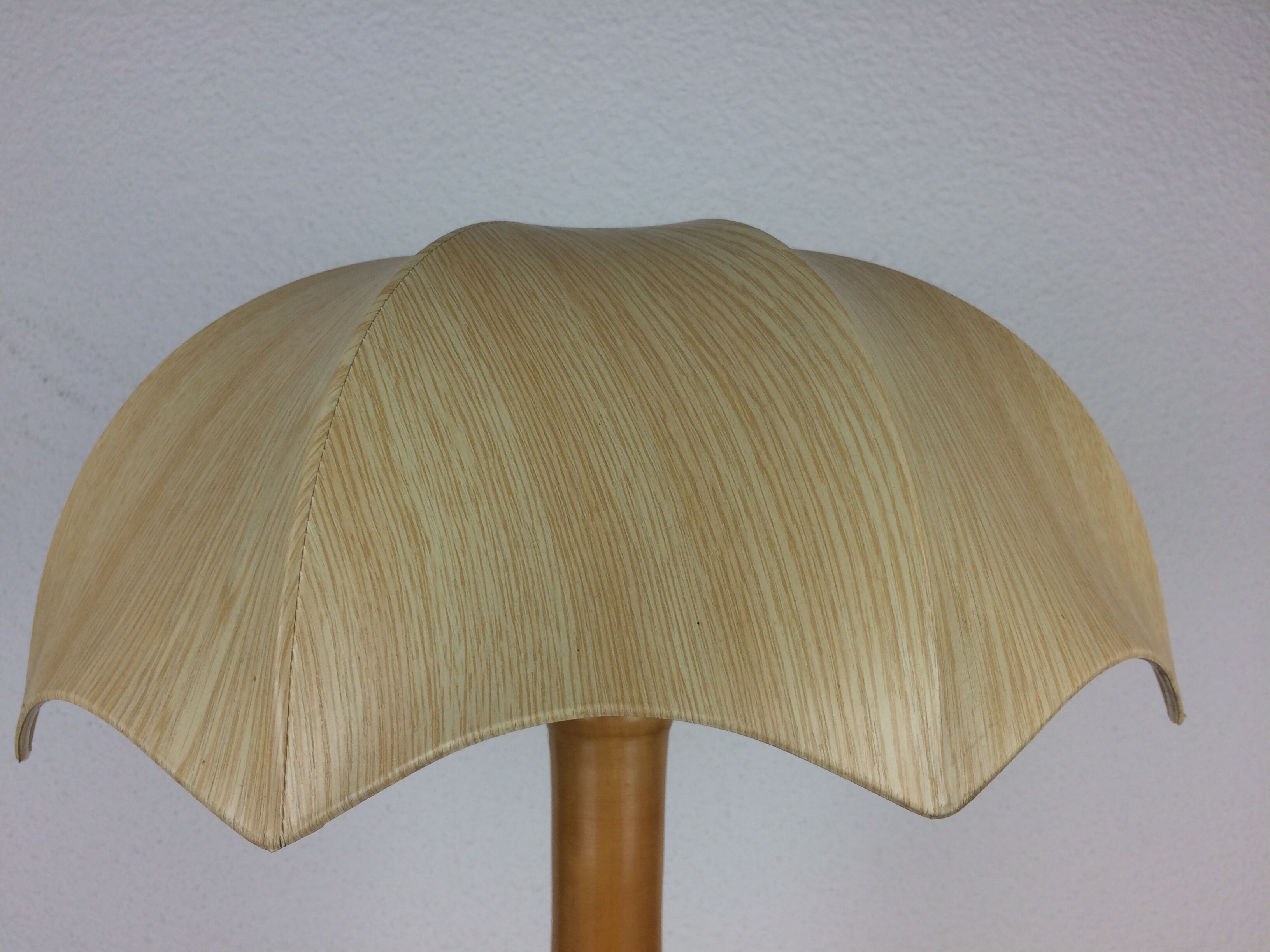 Bamboo effect wood lamp Jungle Chic style