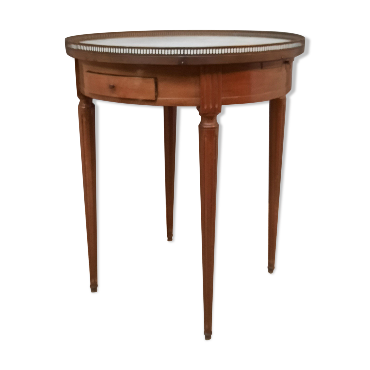 Louis XVI-style hot water table