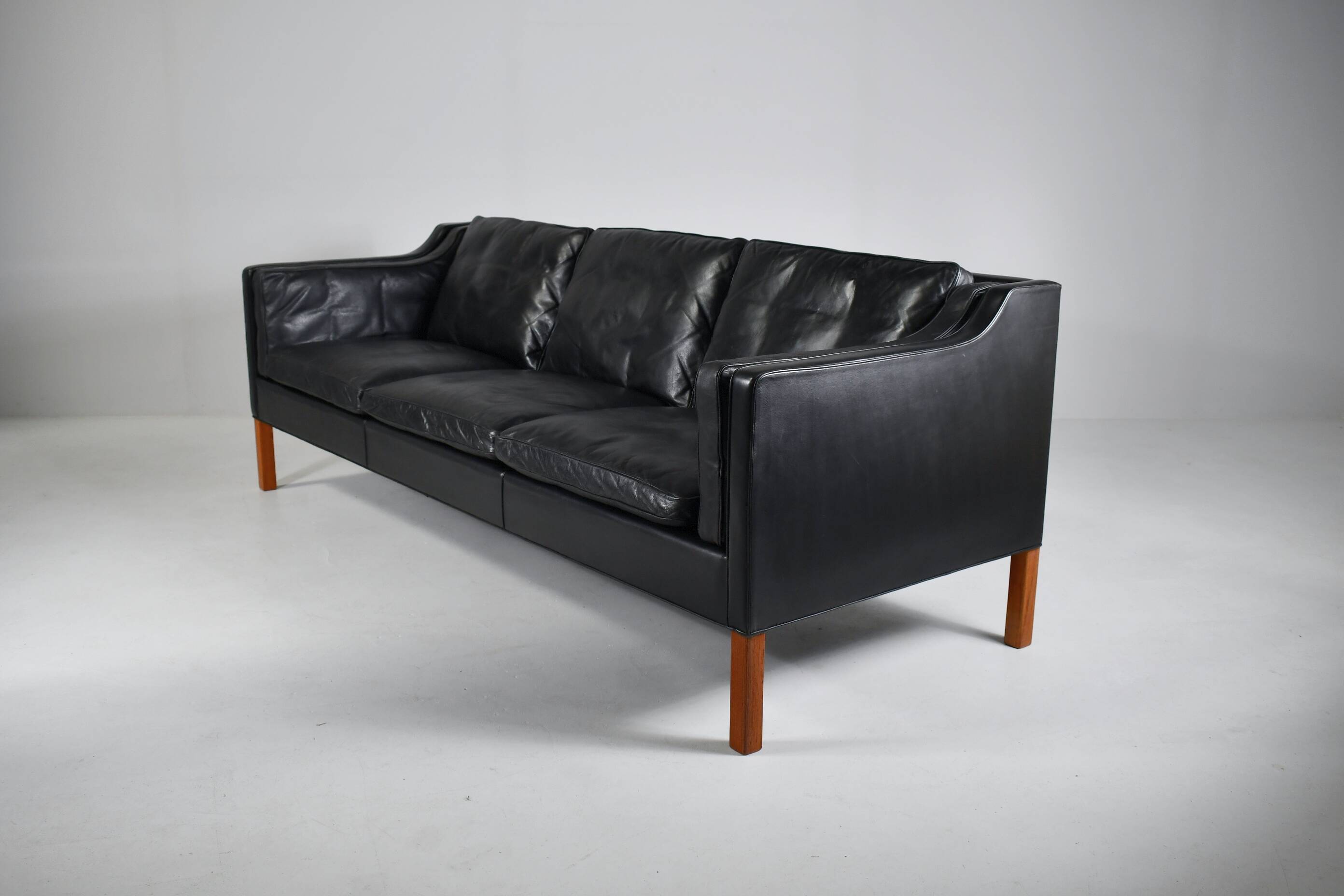 Sofa Modèle 2213 par Børge Mogensen, Frdericia. Danemark.
