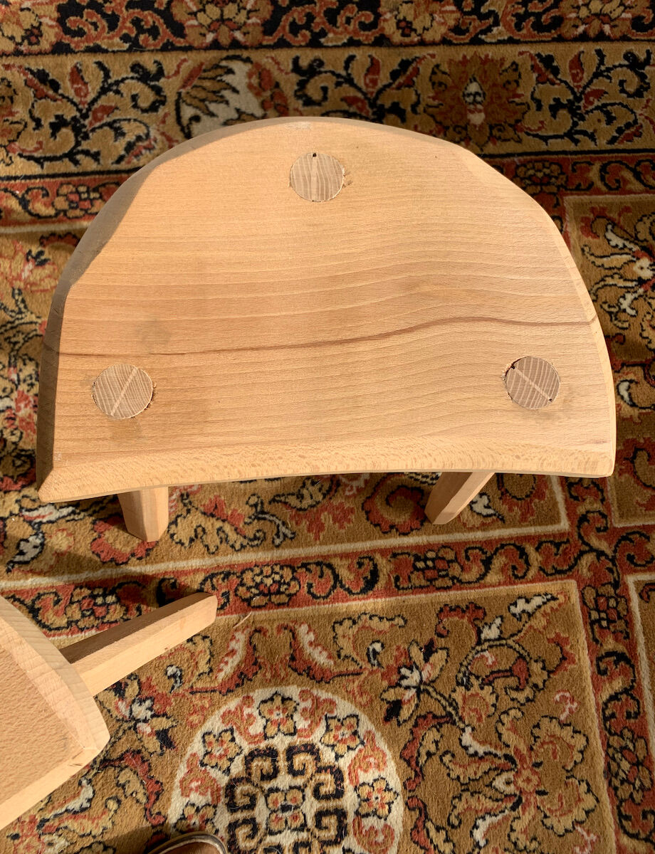 Paire de tabourets  bois brut