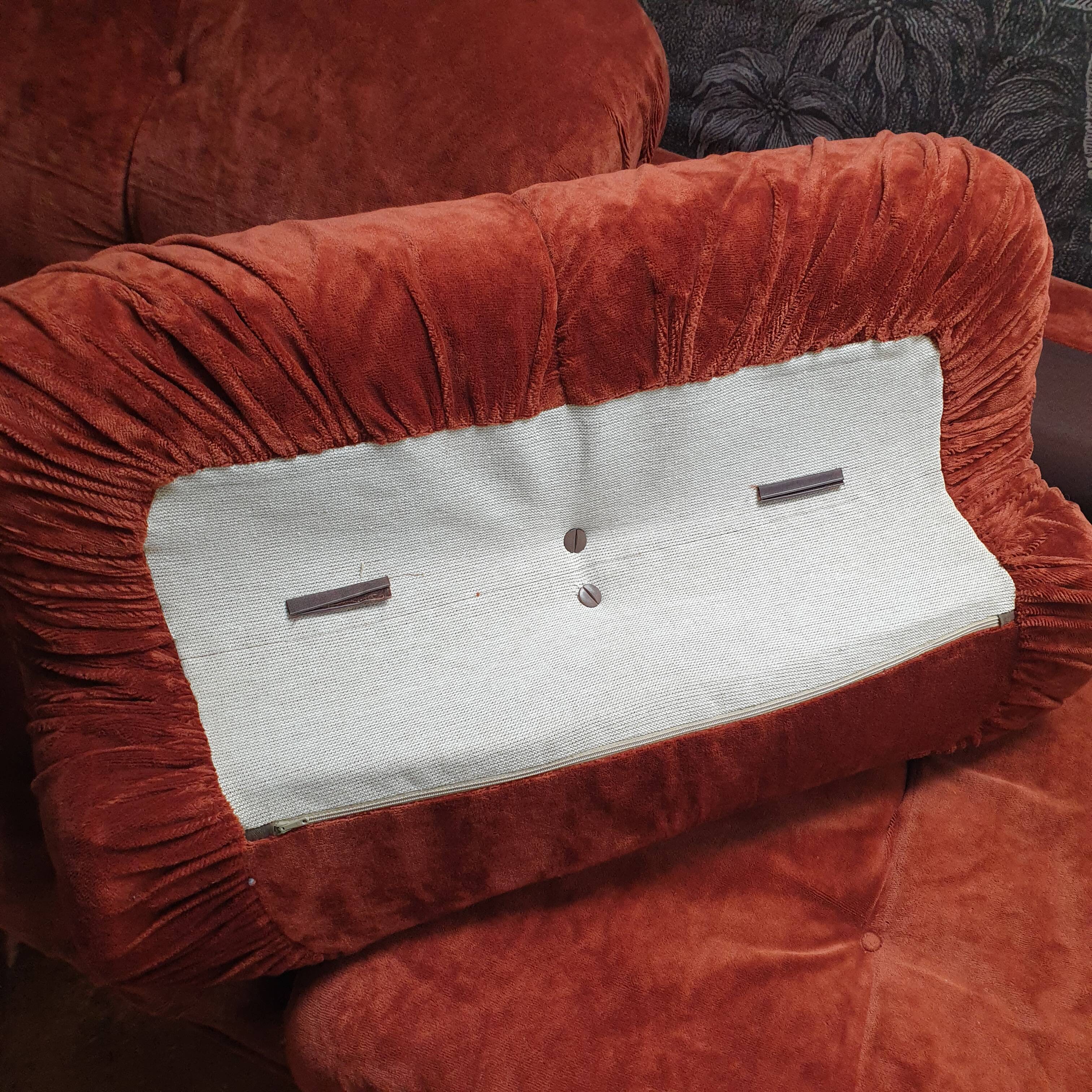 Sofa (bed) vintage Italian terracotta 70s