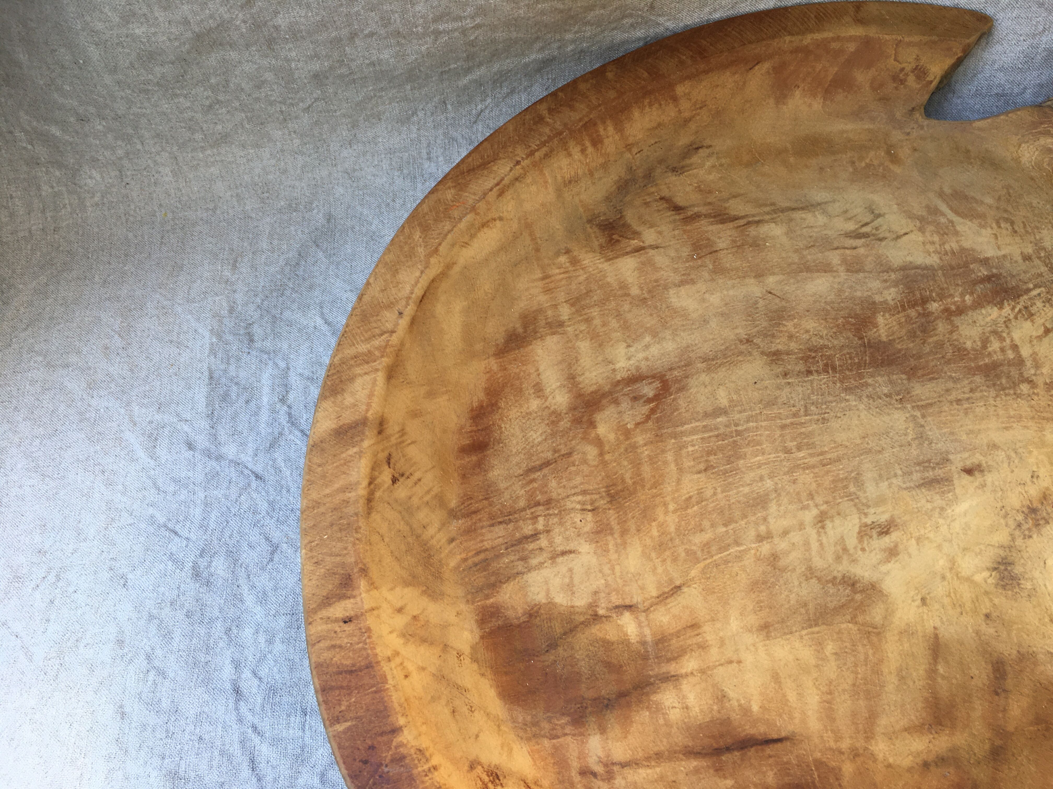Round teak dish