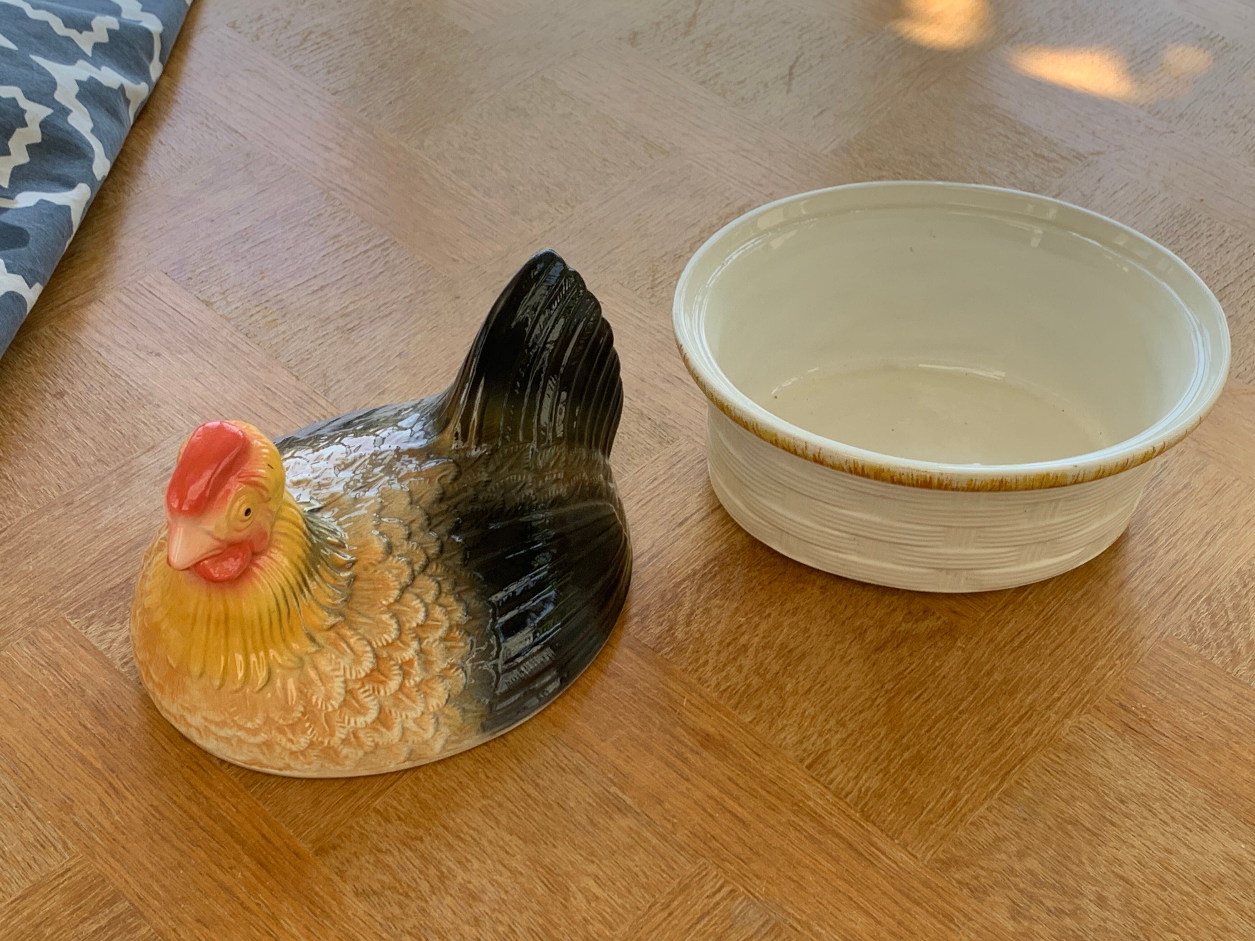 Terrine hen in slurry, vintage glazed ceramic