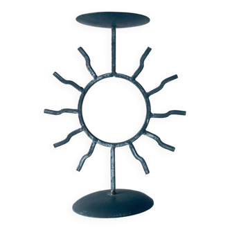 Iron sun candle holder