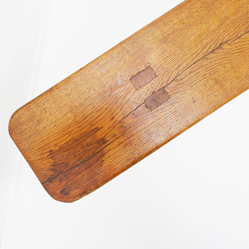 Banc rustique en bois massif de ferme avec pieds tréteaux - 1960s