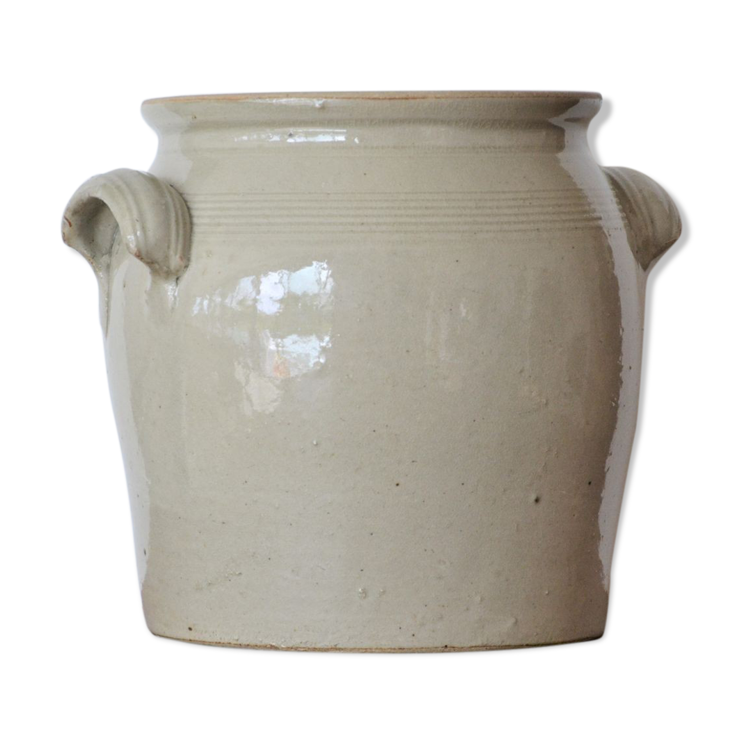 Medium-sized sandstone pot, gray glazed, two ears