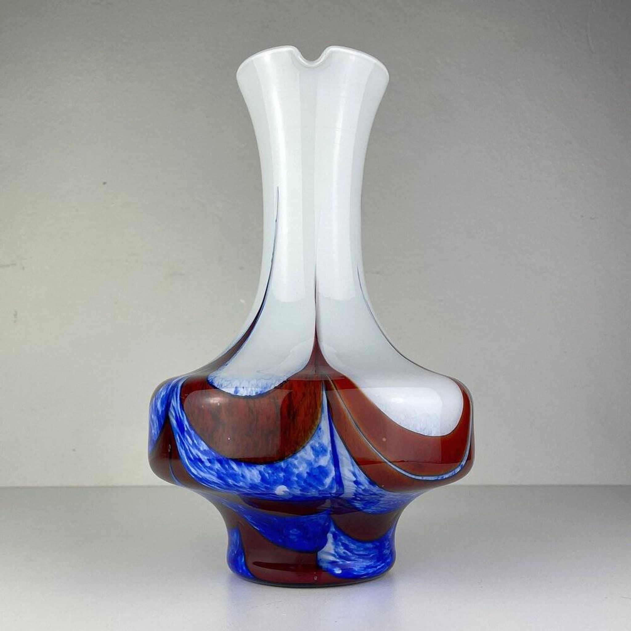 Hand-cut Murano glass pitcher by Carlo Moretti, Italy, 1970s.